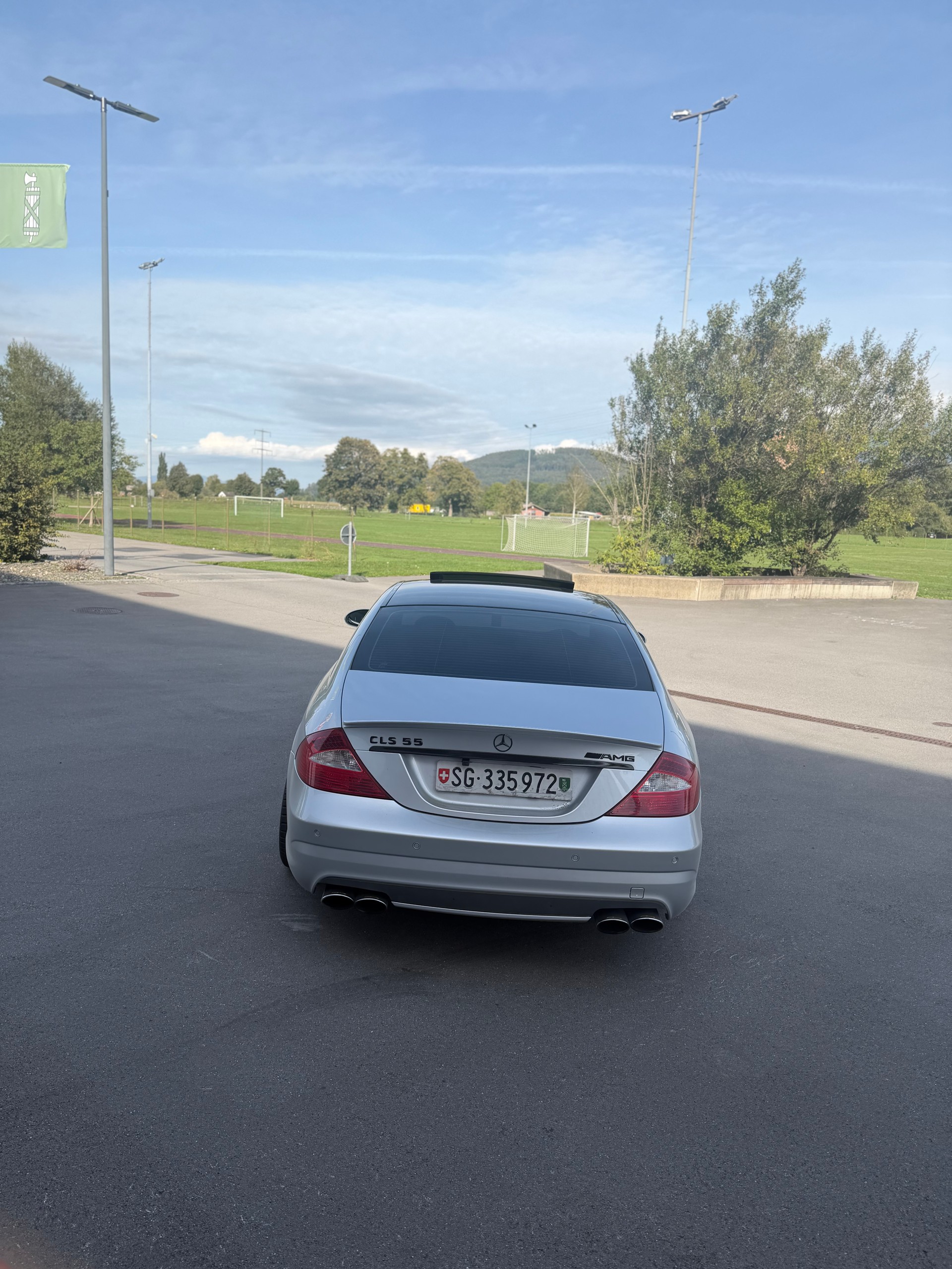 MERCEDES-BENZ CLS 55 V8 AMG