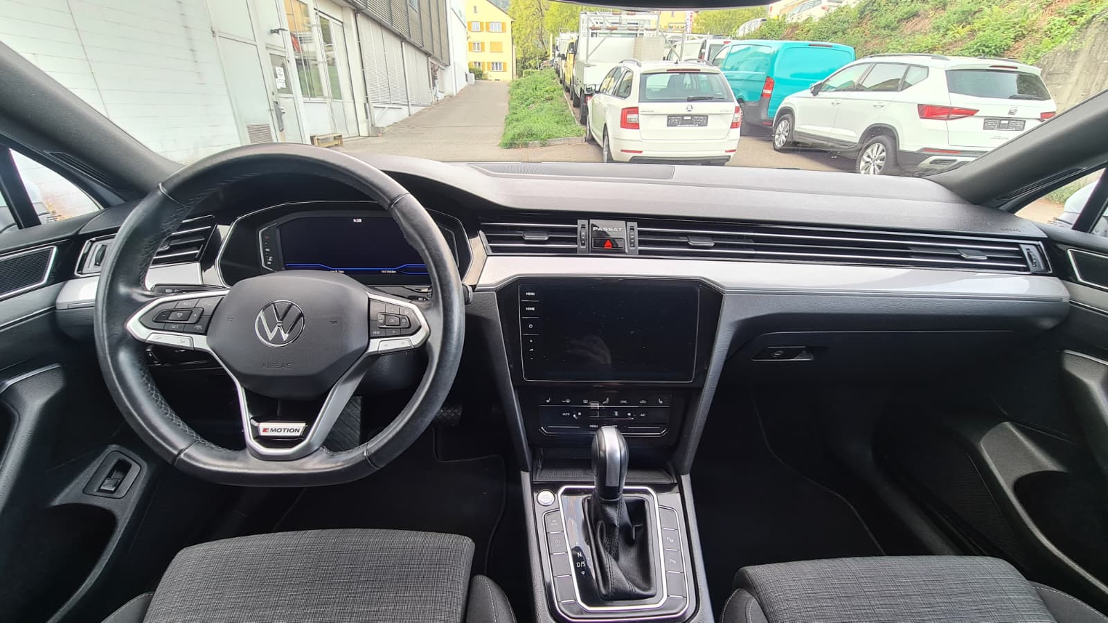 VW Passat 2.0 TDI BMT Business 4Motion DSG ** Gr-Navi **RF-Kamera ** Sitzheizung ** Anh-Kupplung ** Frisch Ab MFK & Service **-image-15