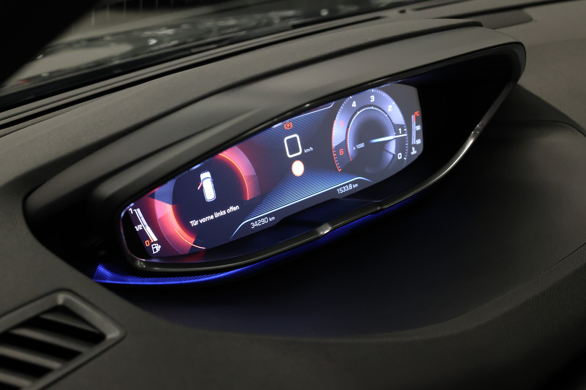 PEUGEOT 3008 2.0 BlueHDi 180 GT-image-20