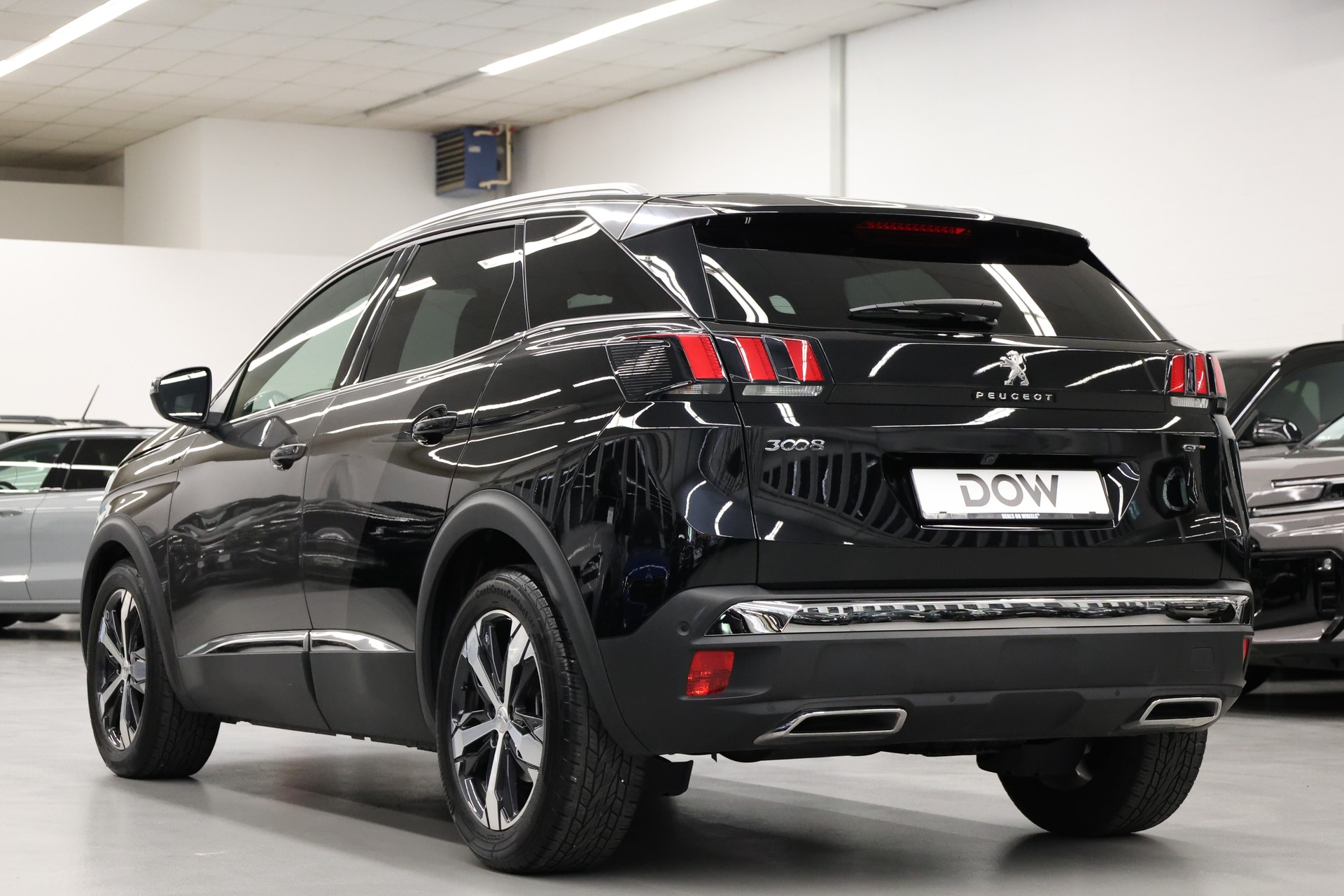 PEUGEOT 3008 2.0 BlueHDi 180 GT-image-7