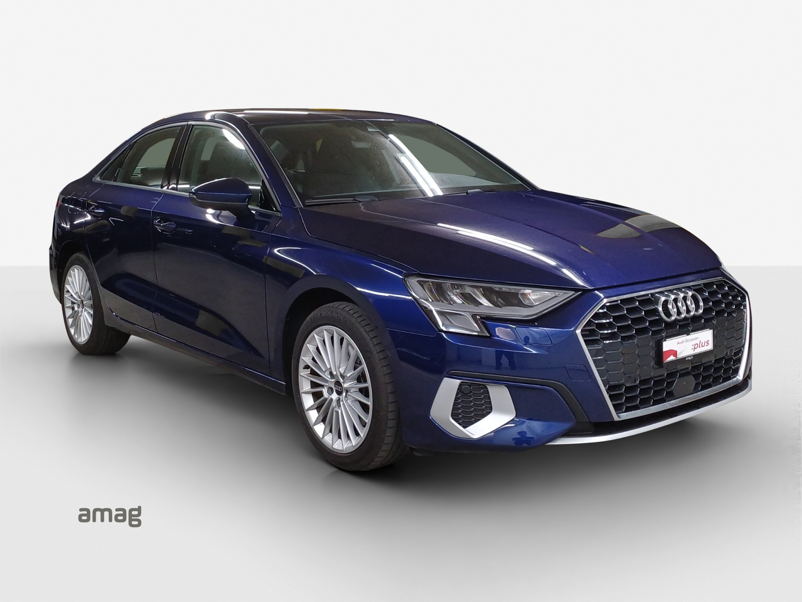 AUDI A3 Limousine 35 TFSI advanced S-tronic-image-5