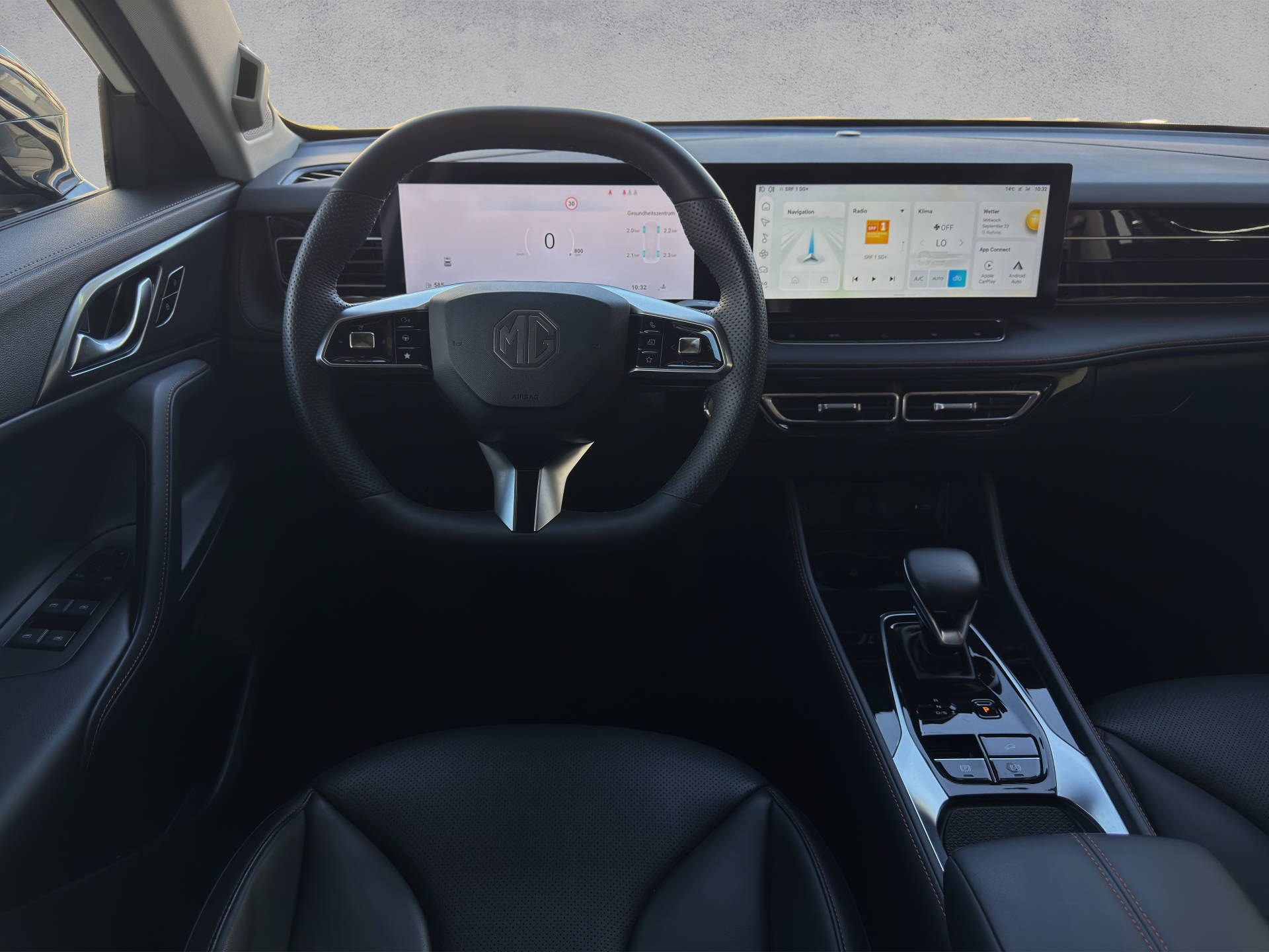 MG HS 1.5 Vti-Tech Luxury-image-12