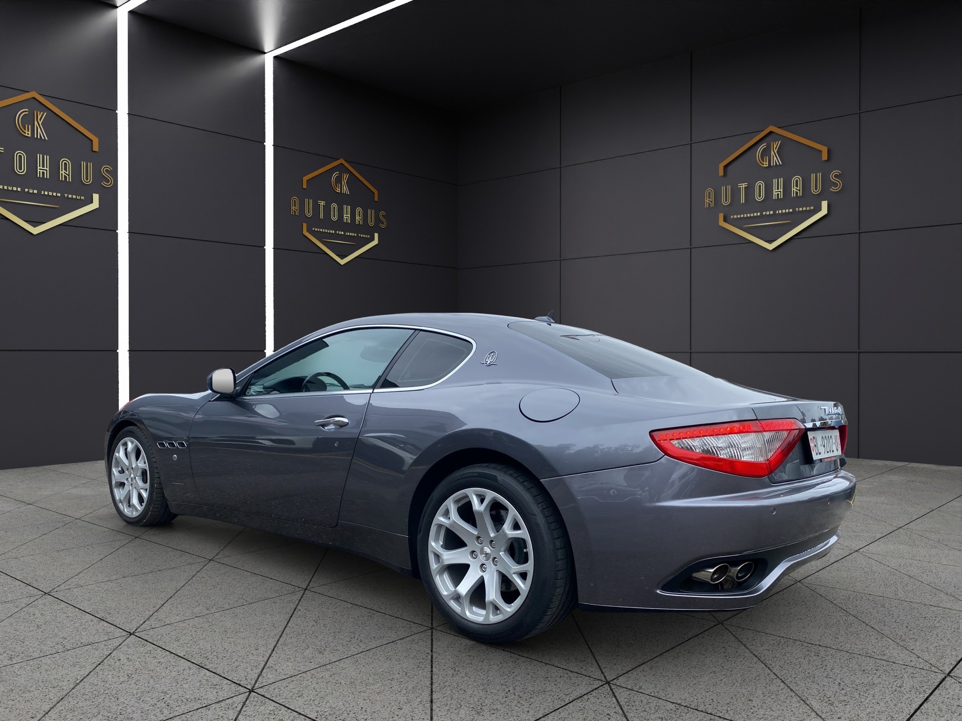 MASERATI GranTurismo Automatica-image-2