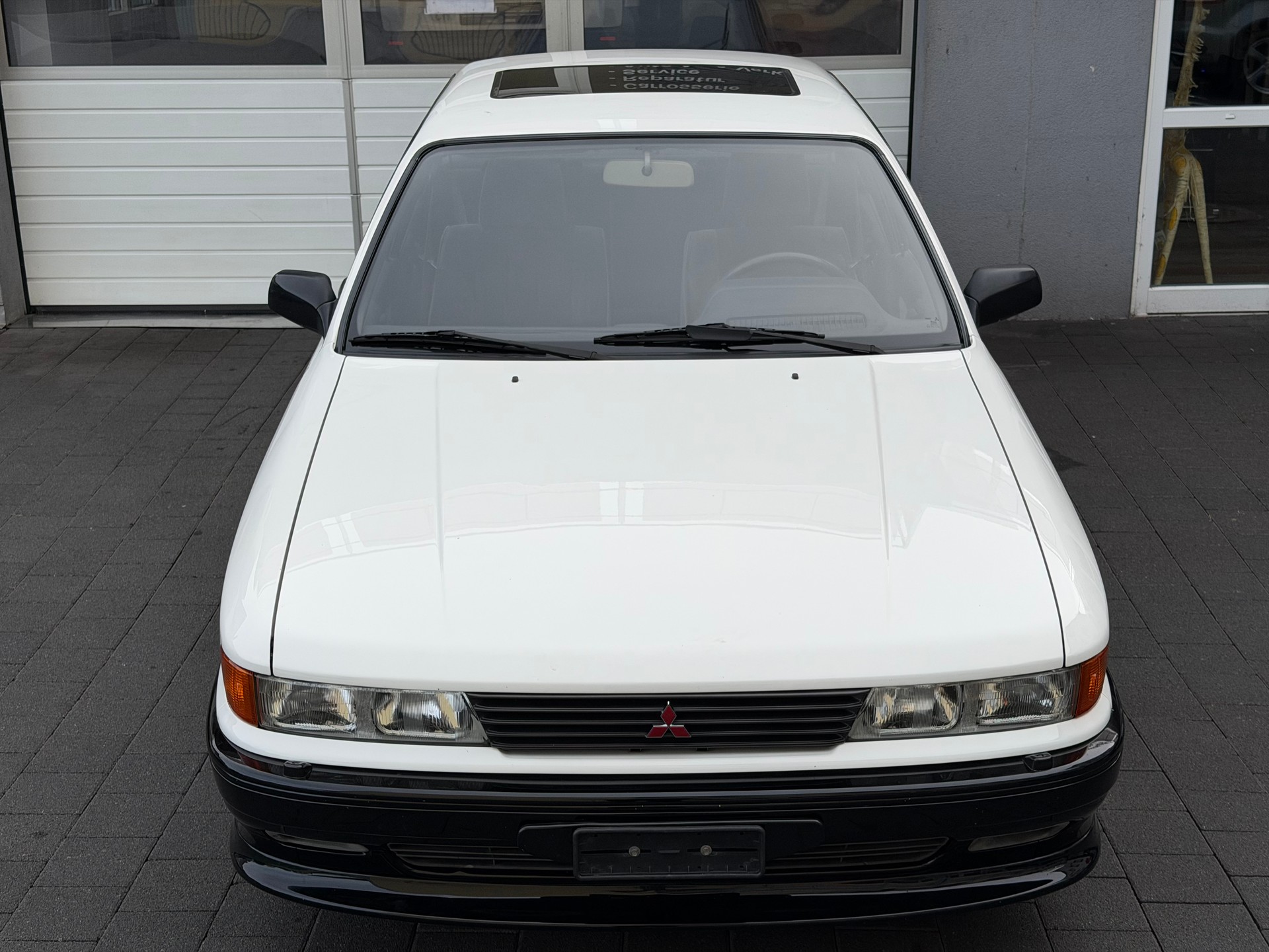 MITSUBISHI Galant 2000 GTi 16V EXE-image-2