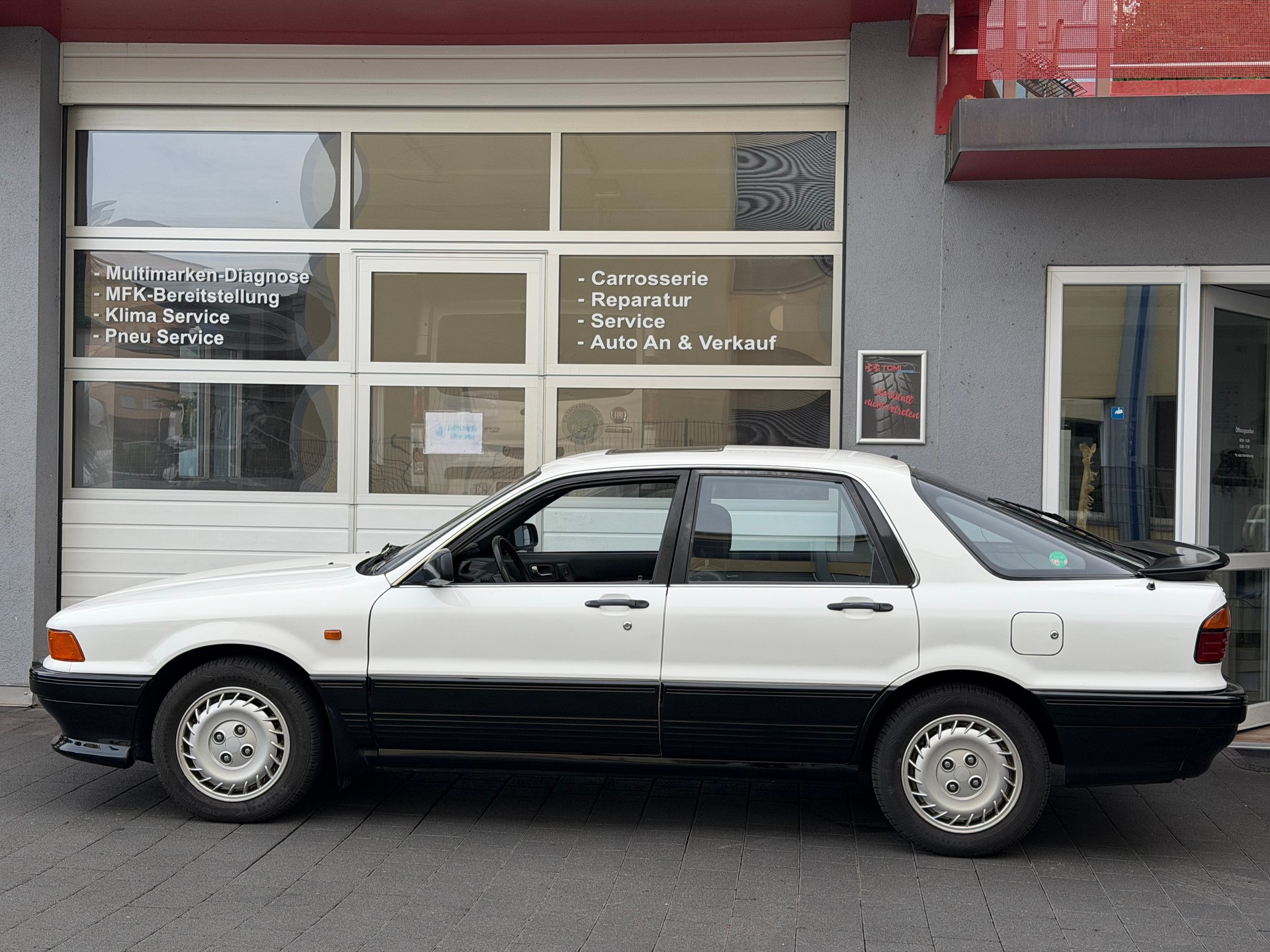 MITSUBISHI Galant 2000 GTi 16V EXE-image-1