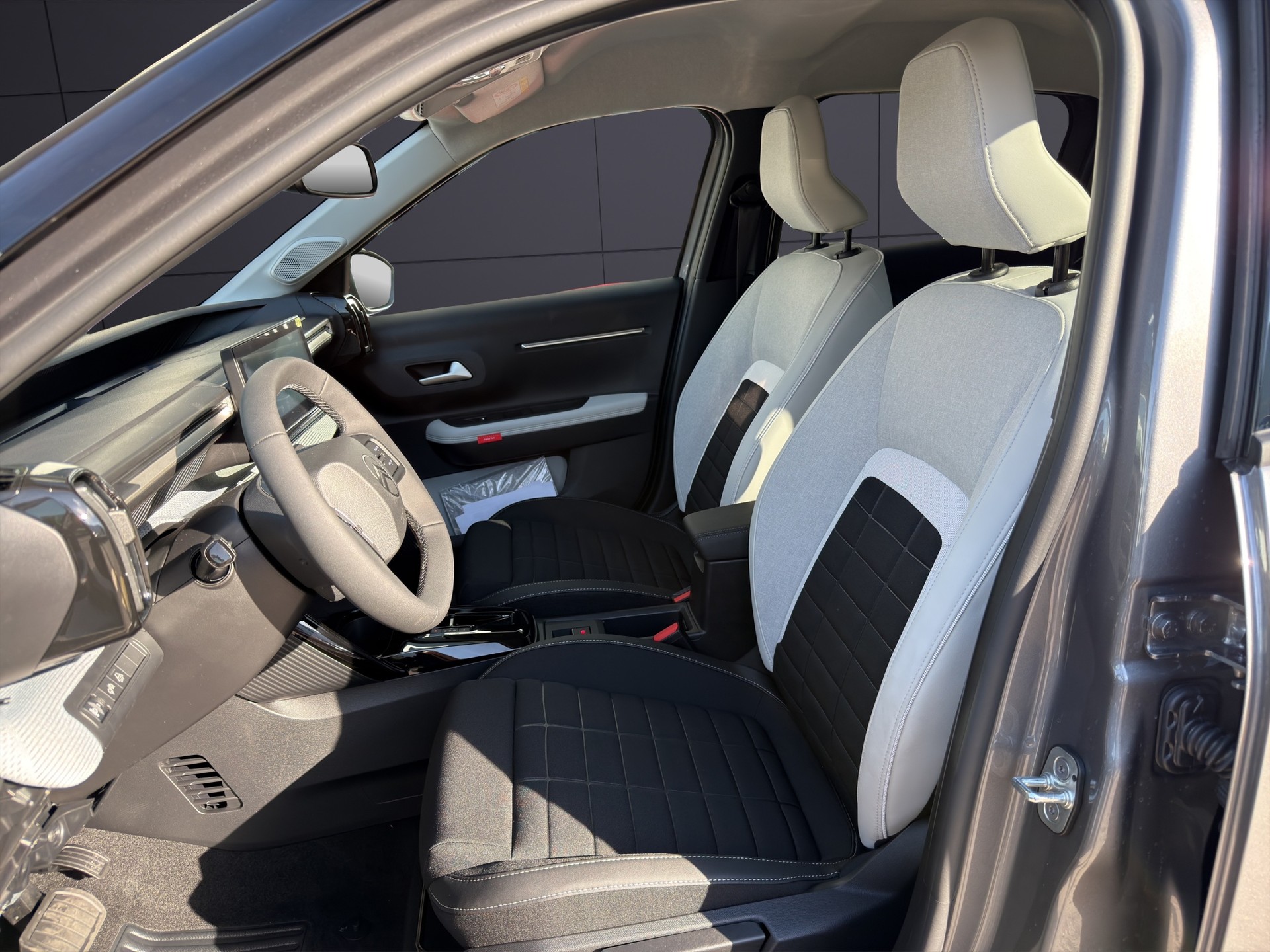 CITROEN C3 1.2 MHEV Max-image-5