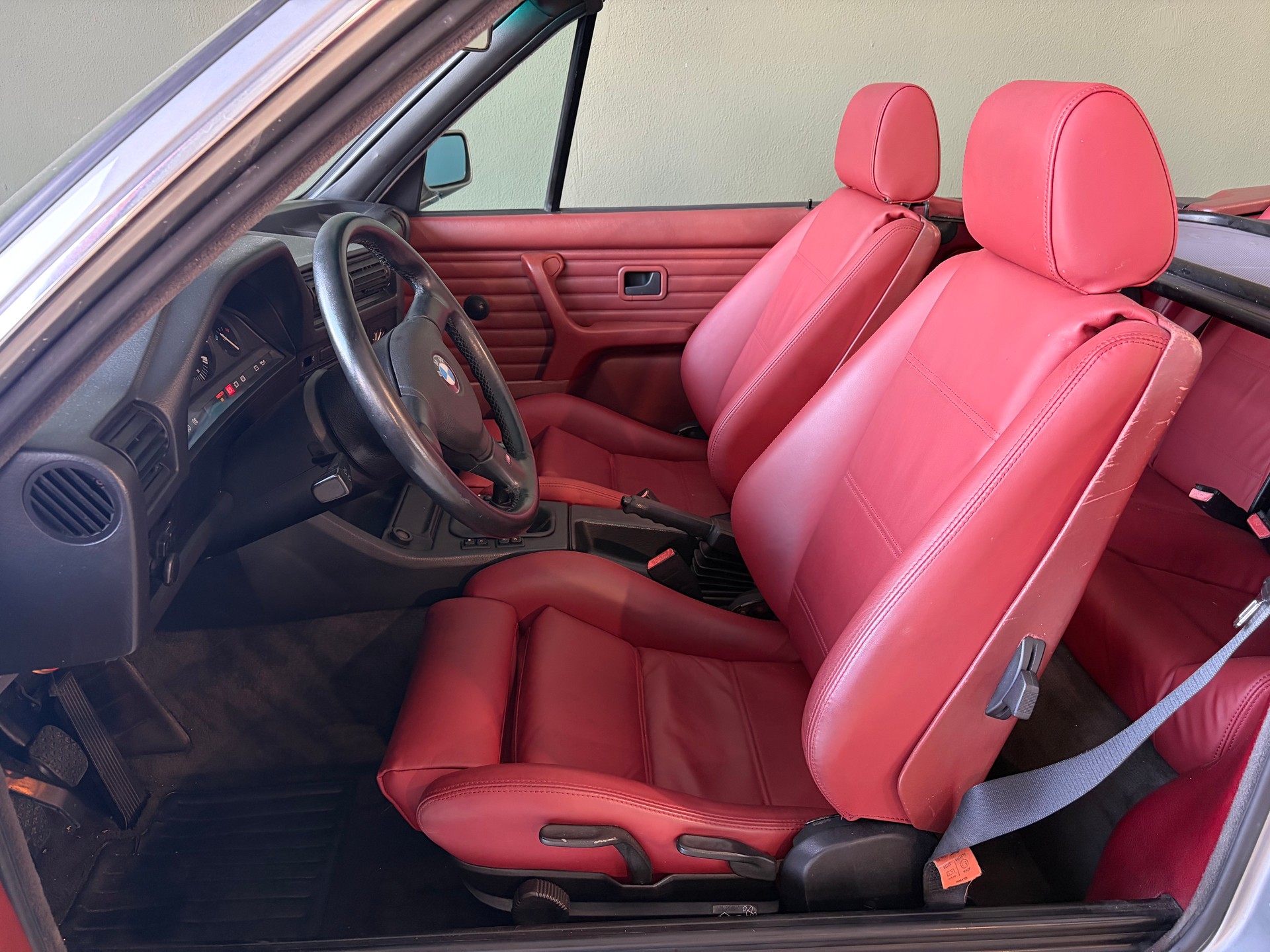 BMW 325i Cabrio *CH-Fahrzeug*Ab MFK*-image-9