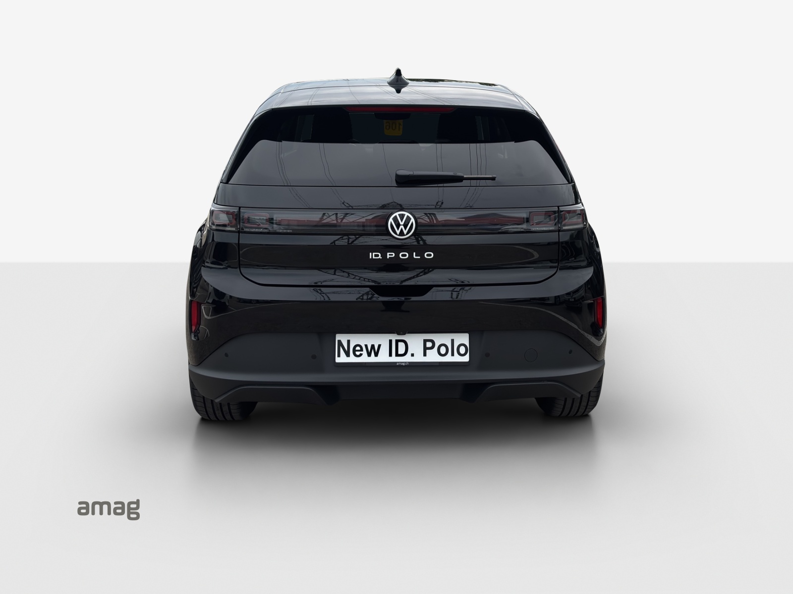 VW ID.Polo 52 kWh Life Edition One-image-3