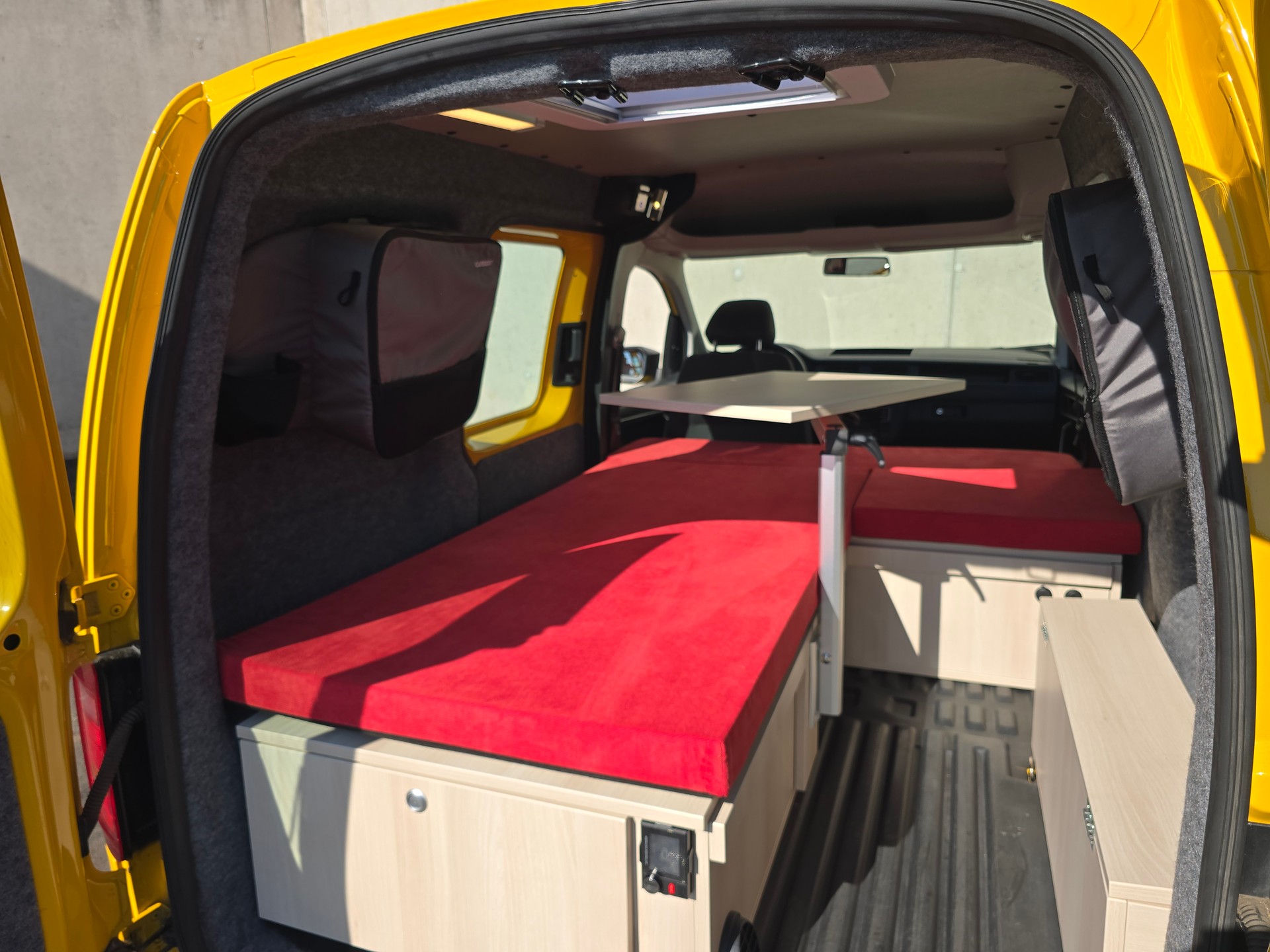 VW GEOVAN M - 122 PS - 4 Motion- Klima - PDC - DAB+ - 2 x Schiebetür - Tempomat-image-10