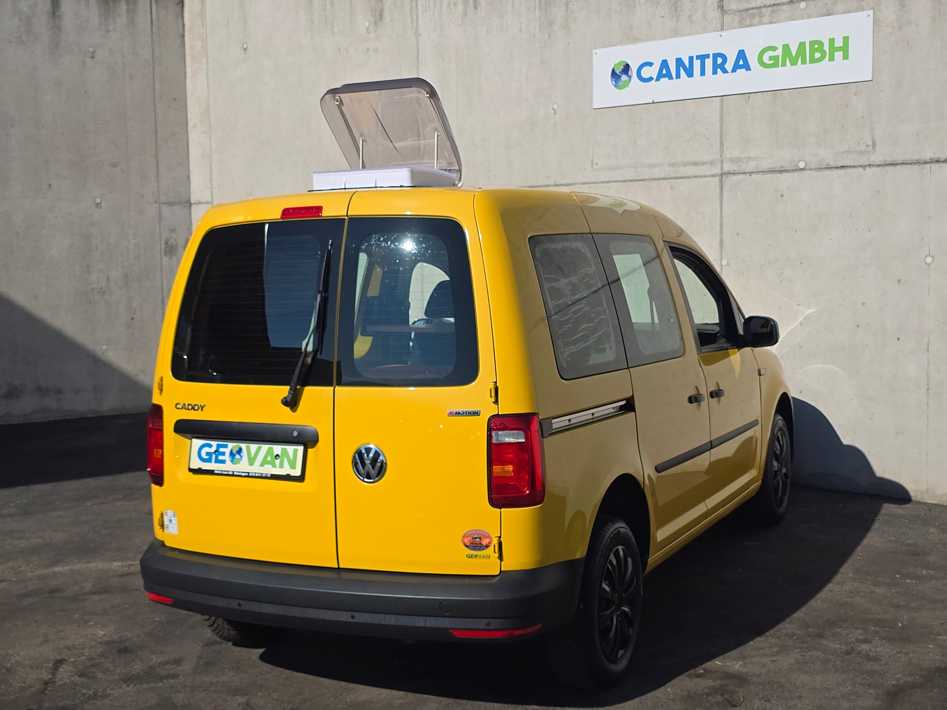 VW GEOVAN M - 122 PS - 4 Motion- Klima - PDC - DAB+ - 2 x Schiebetür - Tempomat-image-5