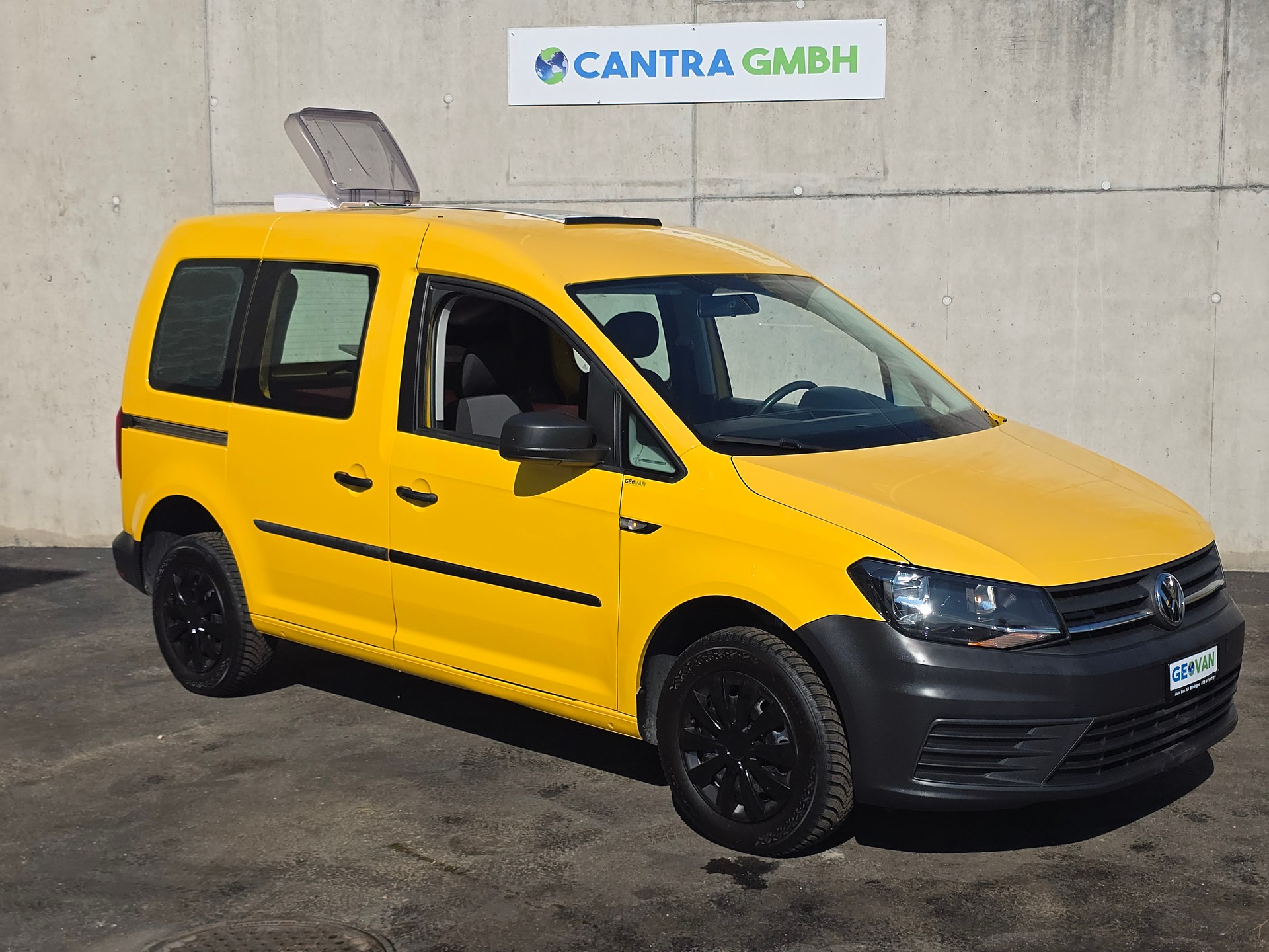 VW GEOVAN M - 122 PS - 4 Motion- Klima - PDC - DAB+ - 2 x Schiebetür - Tempomat-image-0