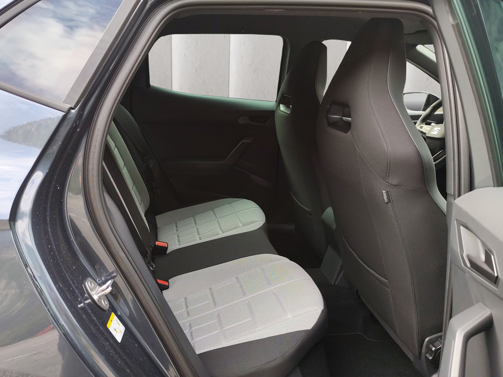 SEAT Ibiza 1.5 EcoTSI FR DSG-image-9