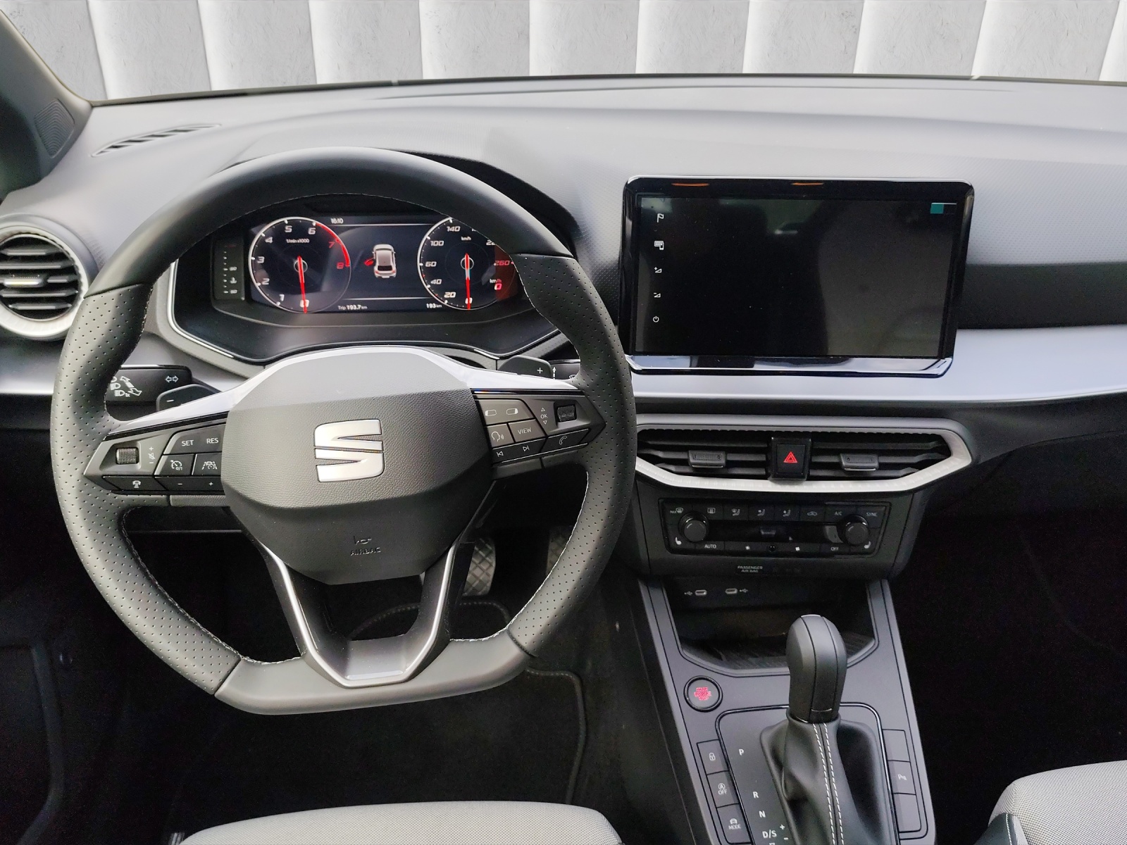 SEAT Ibiza 1.5 EcoTSI FR DSG-image-7