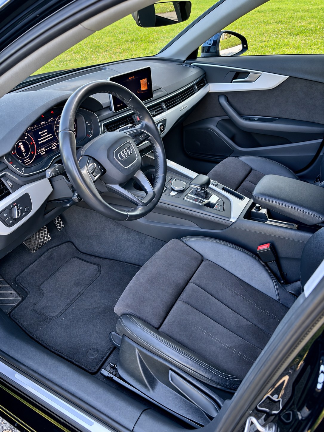 AUDI 2.0 TDI 190 quattro S-Tronic-image-5