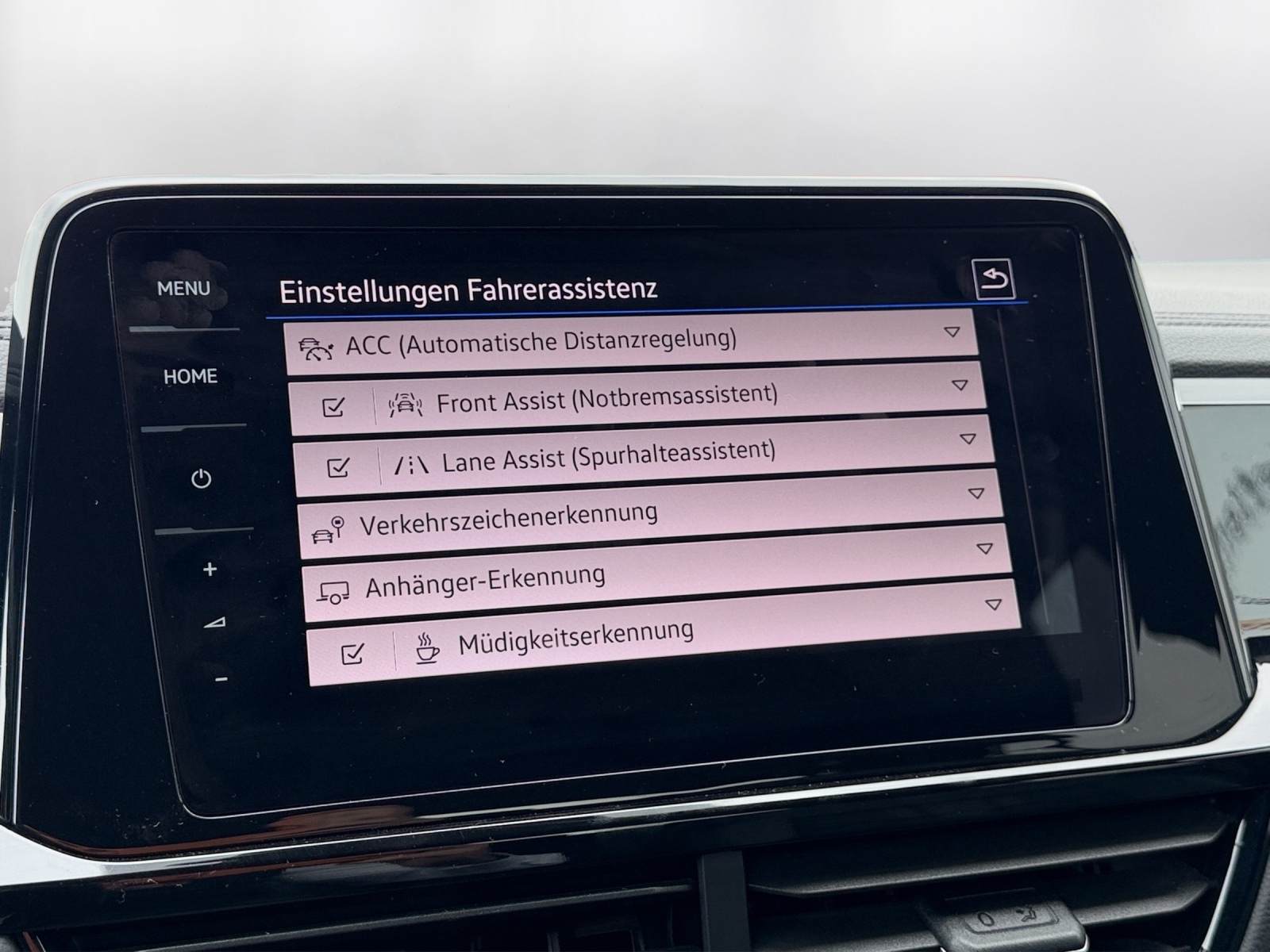 VW T-Roc 2.0 TSI R-Line DSG 4Motion-image-14