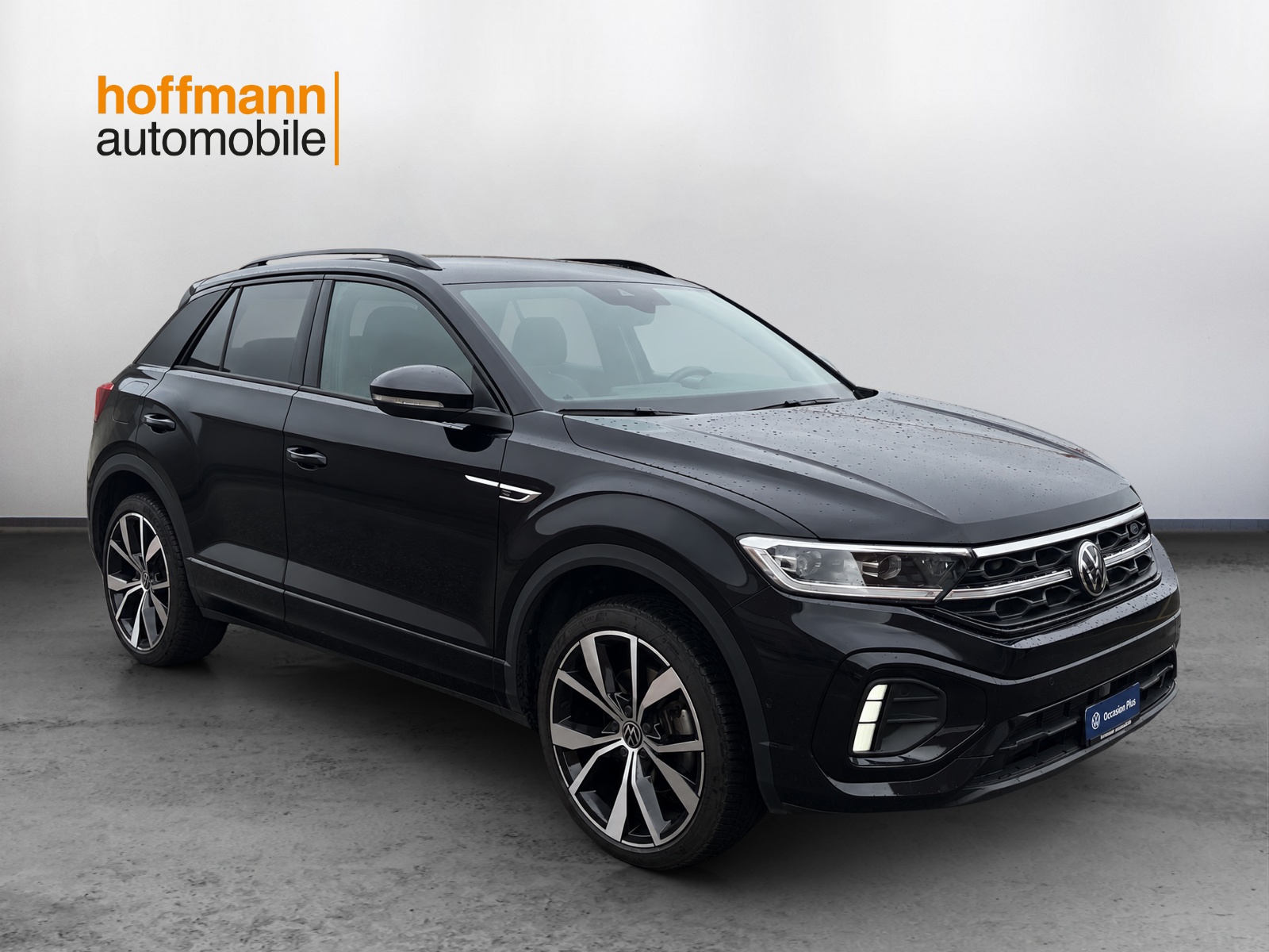 VW T-Roc 2.0 TSI R-Line DSG 4Motion-image-2