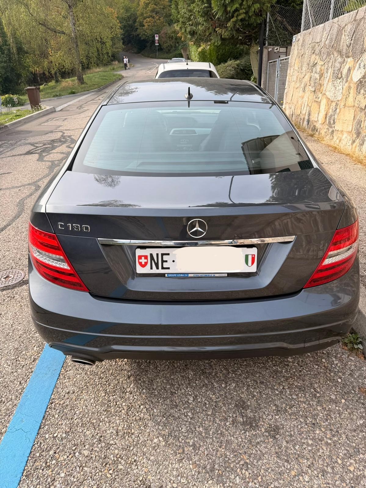 MERCEDES-BENZ C 180-image-1