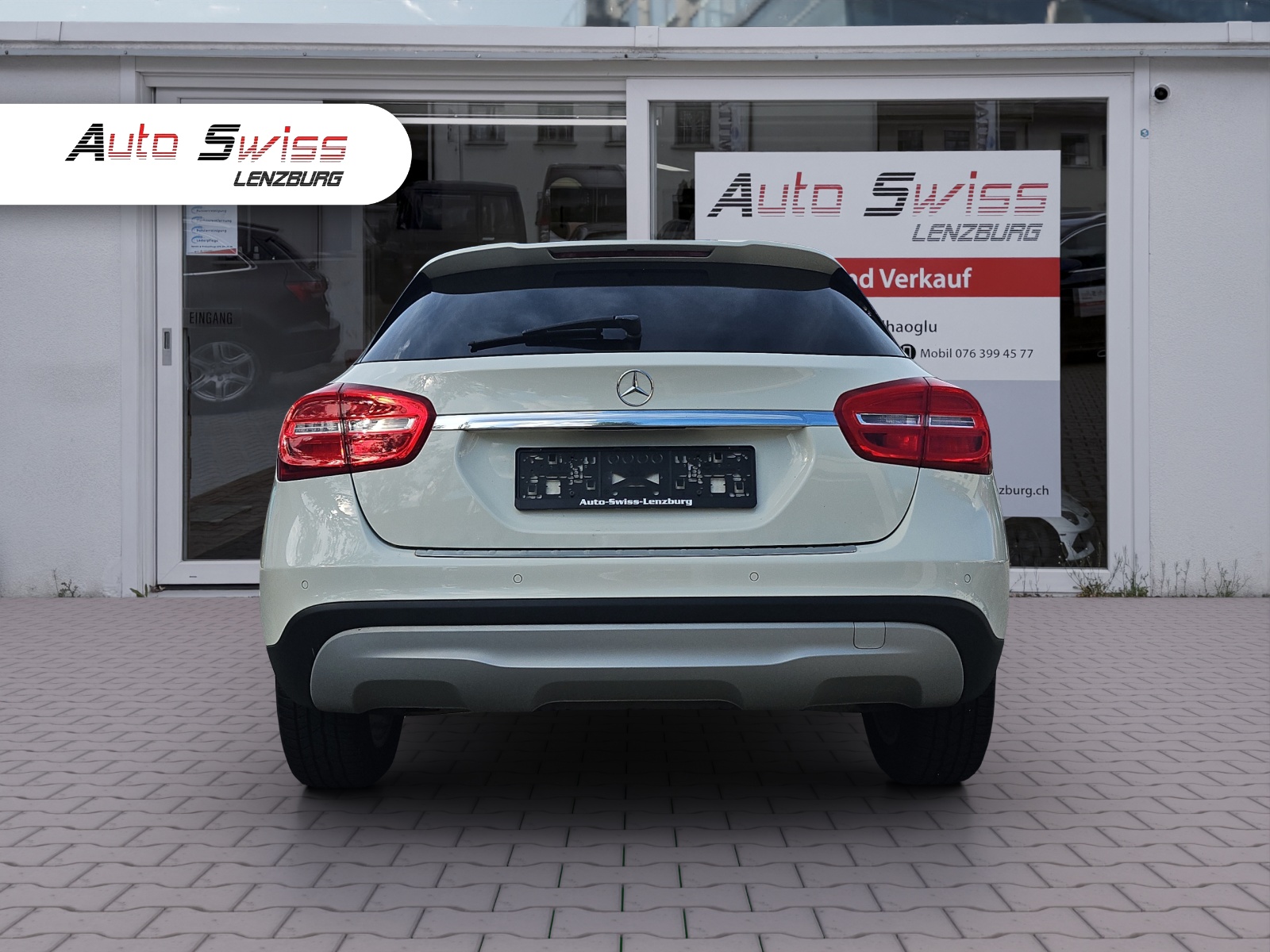 MERCEDES-BENZ GLA 200-image-5