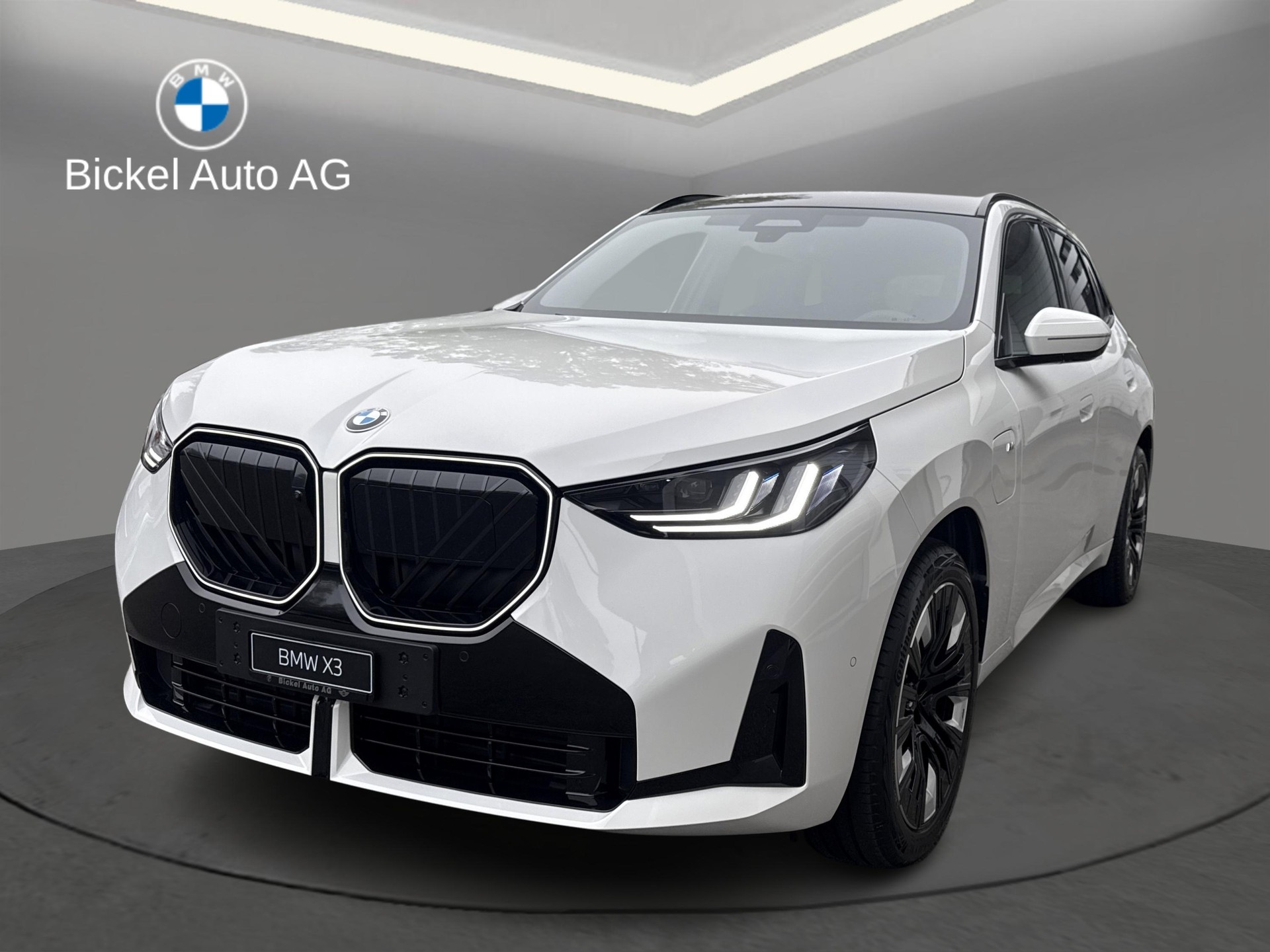 BMW X3 xDr 30e M Sport Pro-image-0