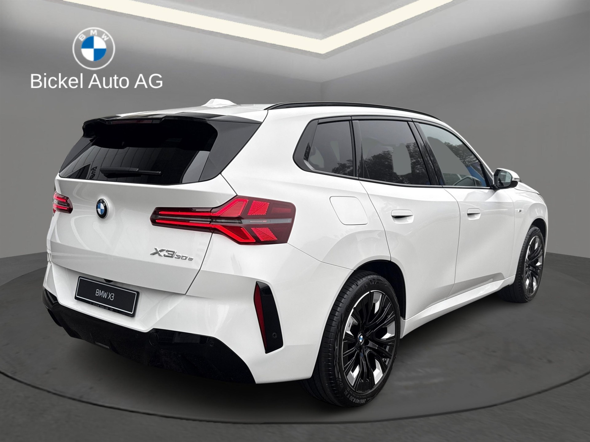 BMW X3 xDr 30e M Sport Pro-image-1