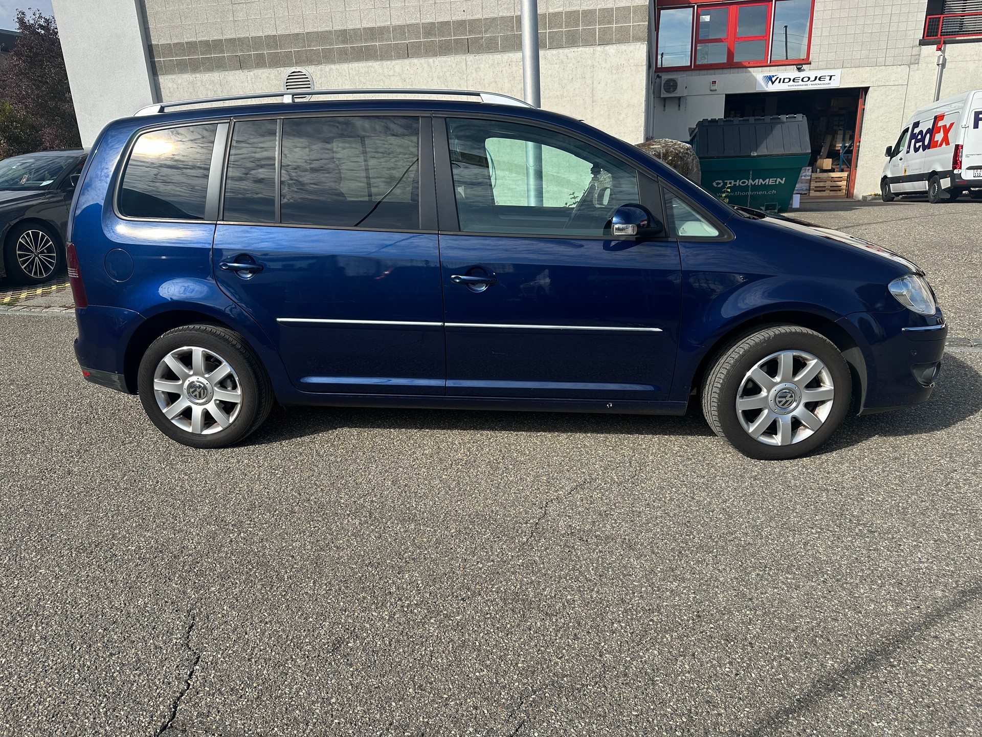 VW Touran 1.4 TSI Highline DSG-image-5