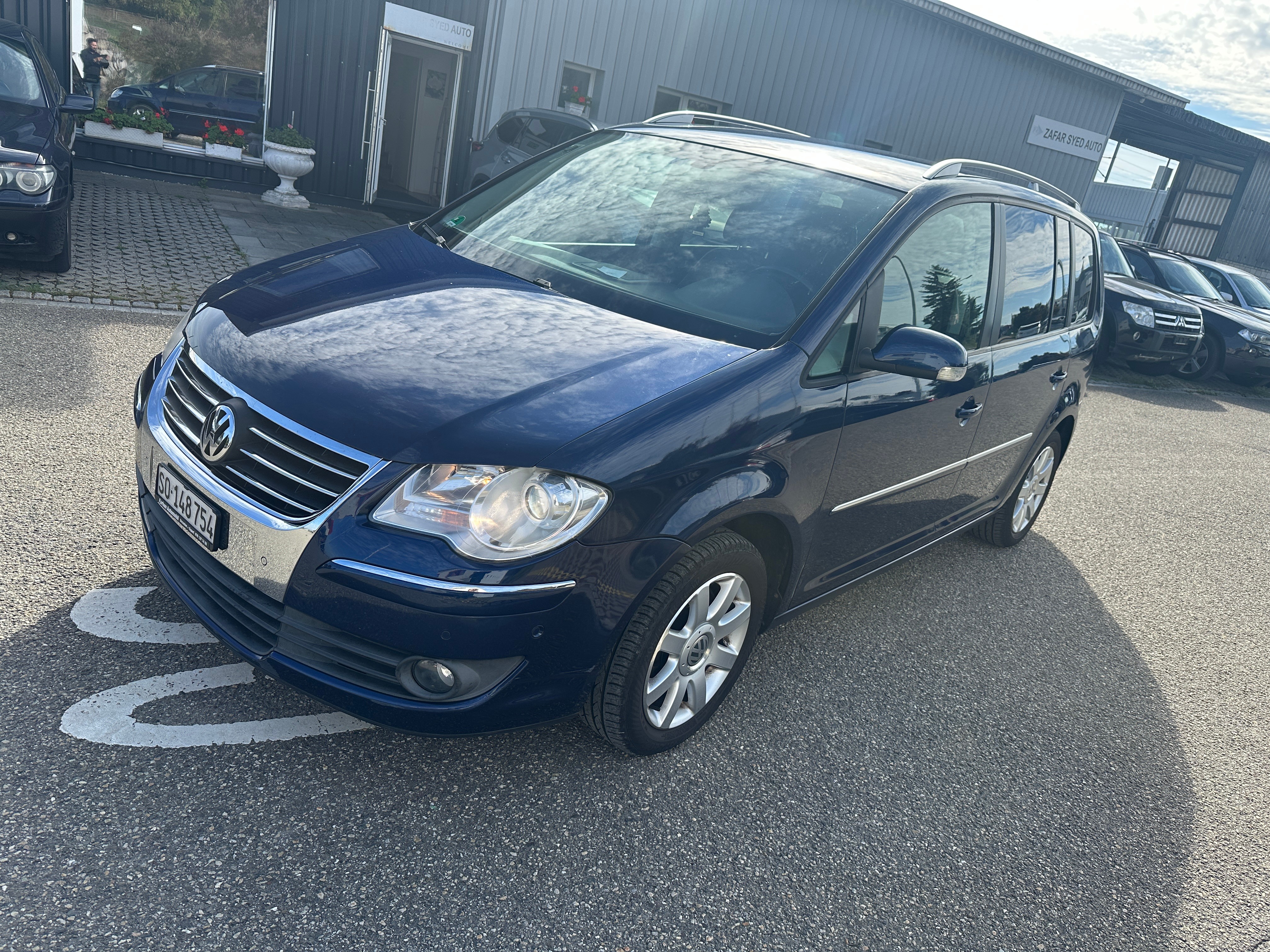 Car photo