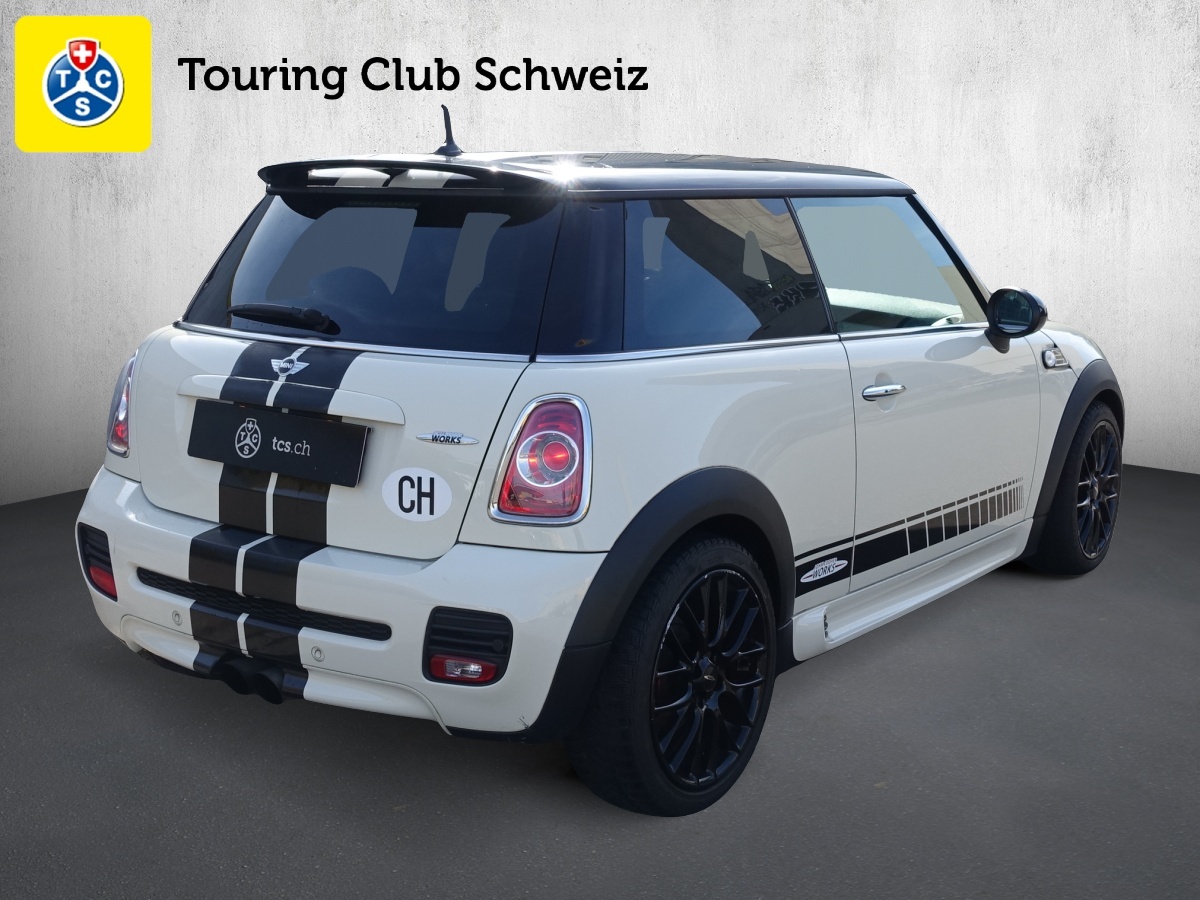 MINI Cooper John Cooper Works GP-image-4