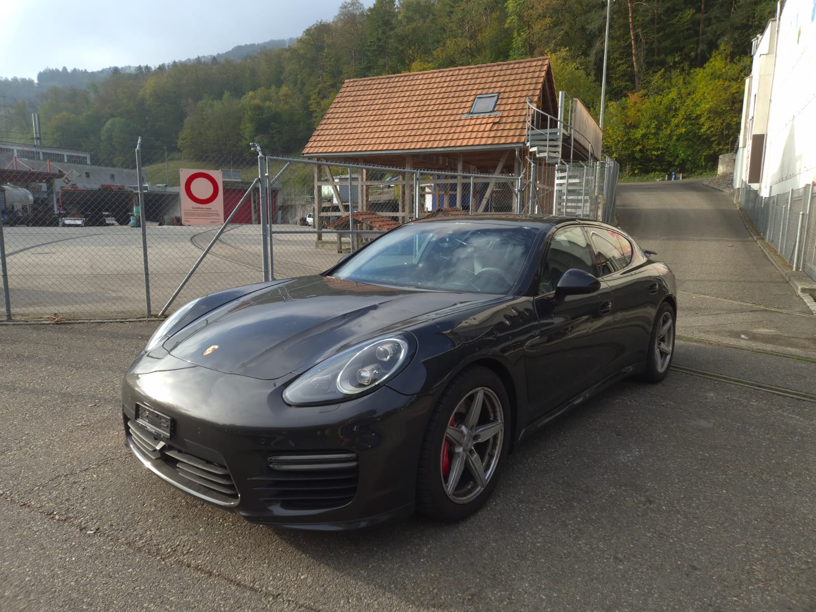 Car photo
