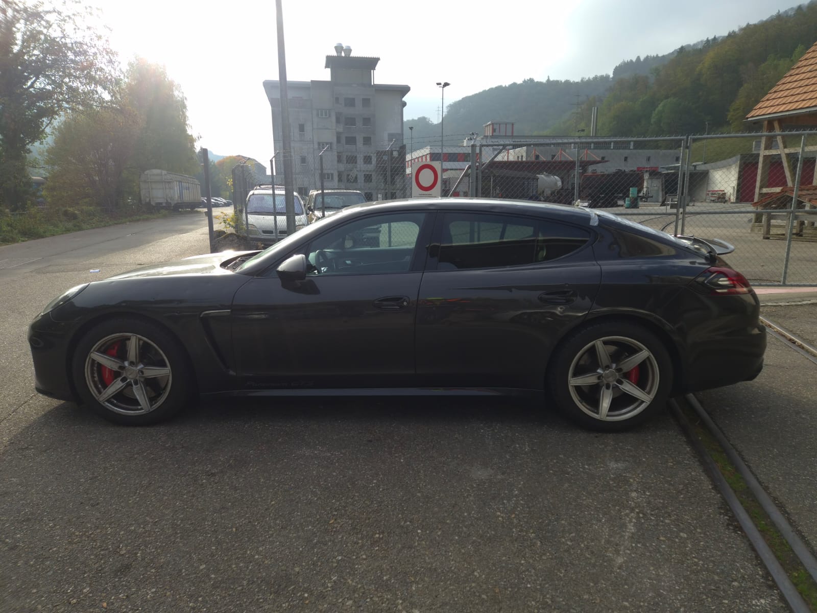 PORSCHE Panamera GTS 4.8 PDK-image-2