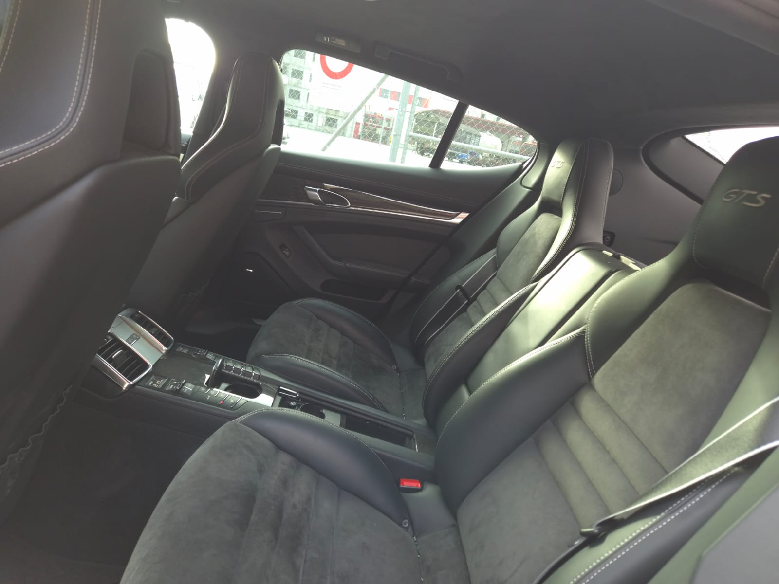 PORSCHE Panamera GTS 4.8 PDK-image-12