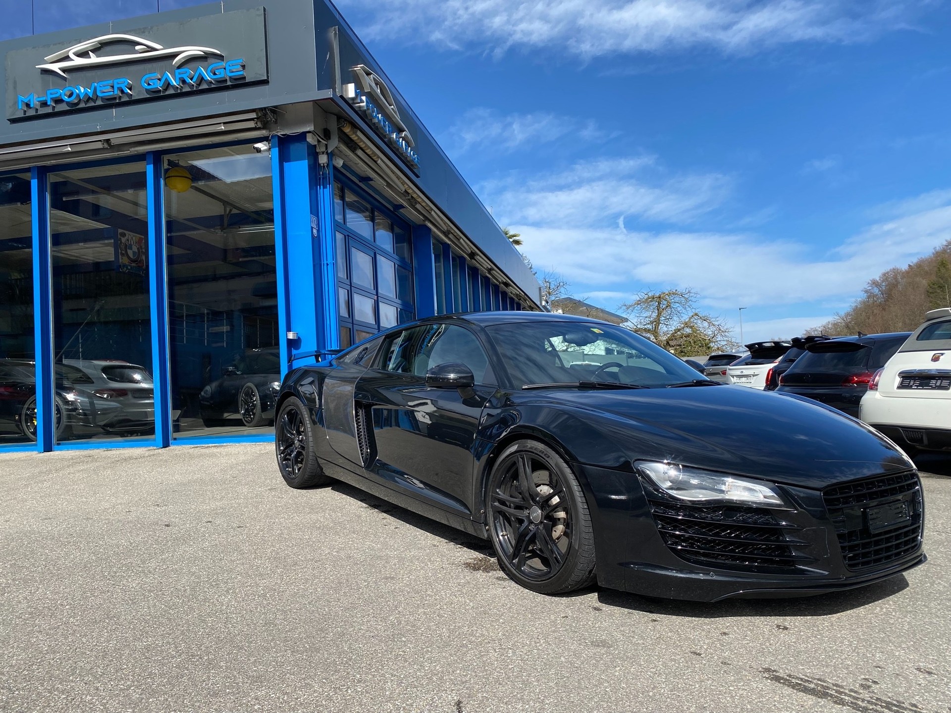 AUDI R8 Coupé 4.2-image-1