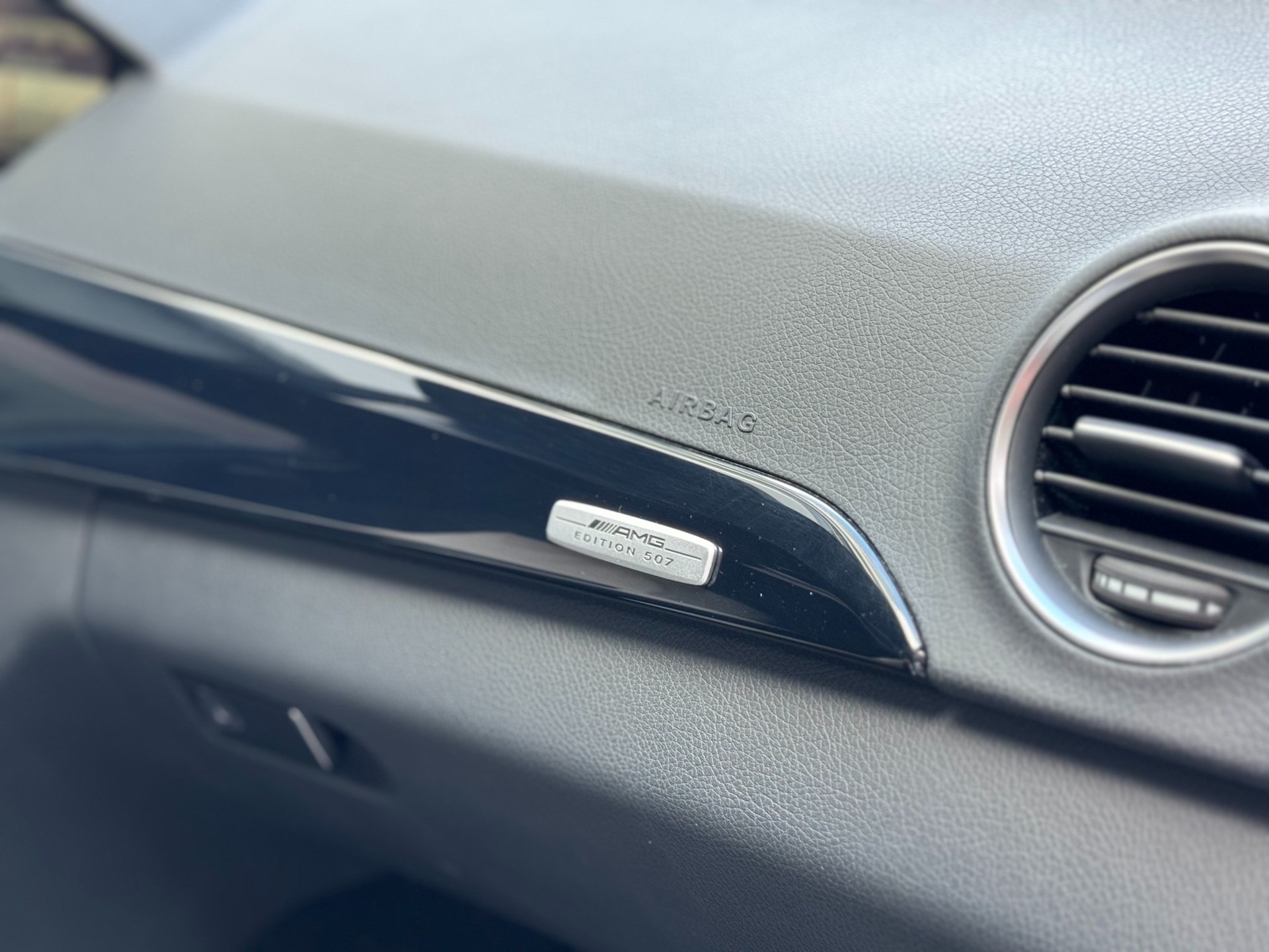 MERCEDES-BENZ C 63 AMG Avantgarde Edition 507 Speedshift MCT-image-22