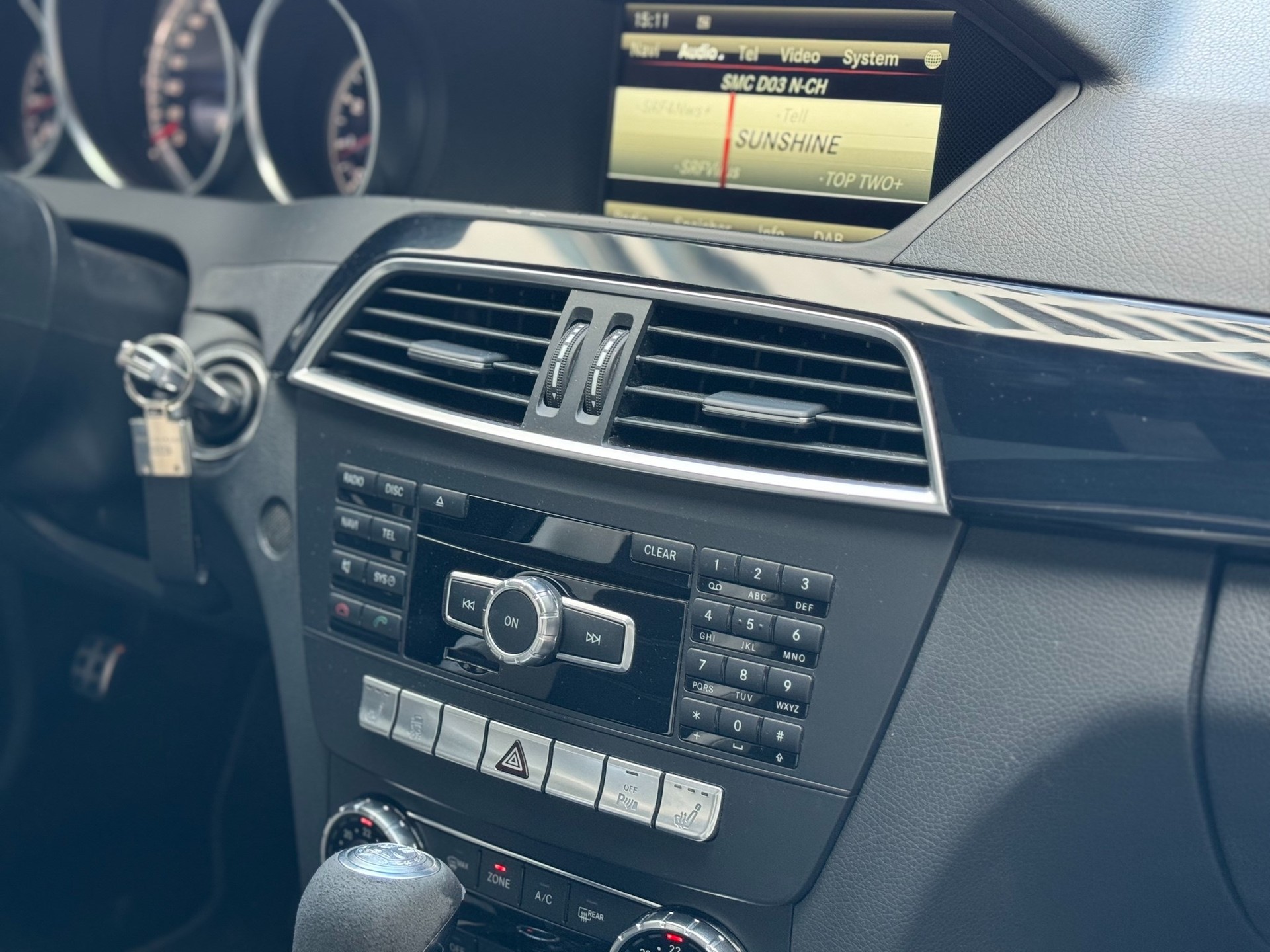 MERCEDES-BENZ C 63 AMG Avantgarde Edition 507 Speedshift MCT-image-24