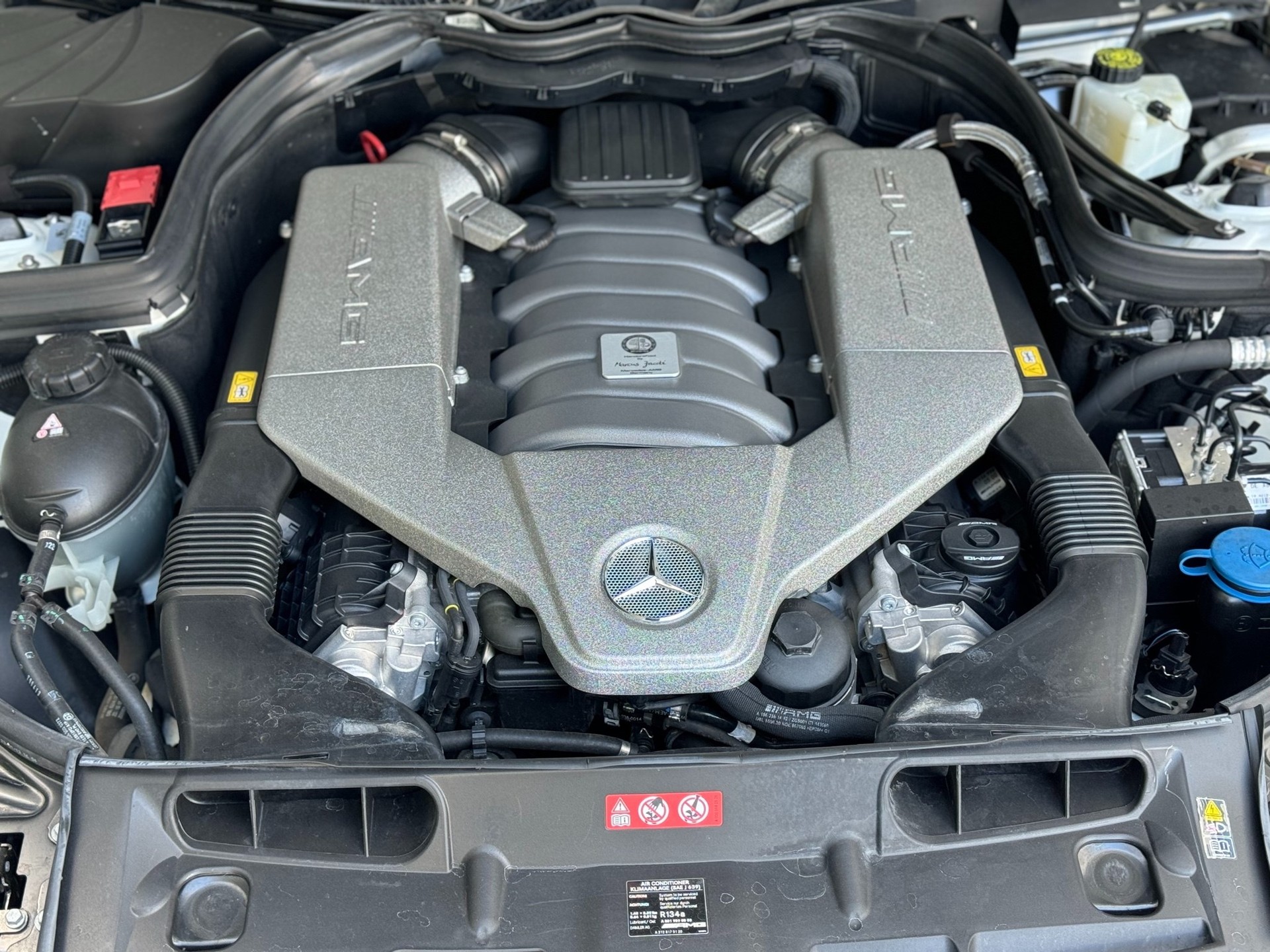 MERCEDES-BENZ C 63 AMG Avantgarde Edition 507 Speedshift MCT-image-30