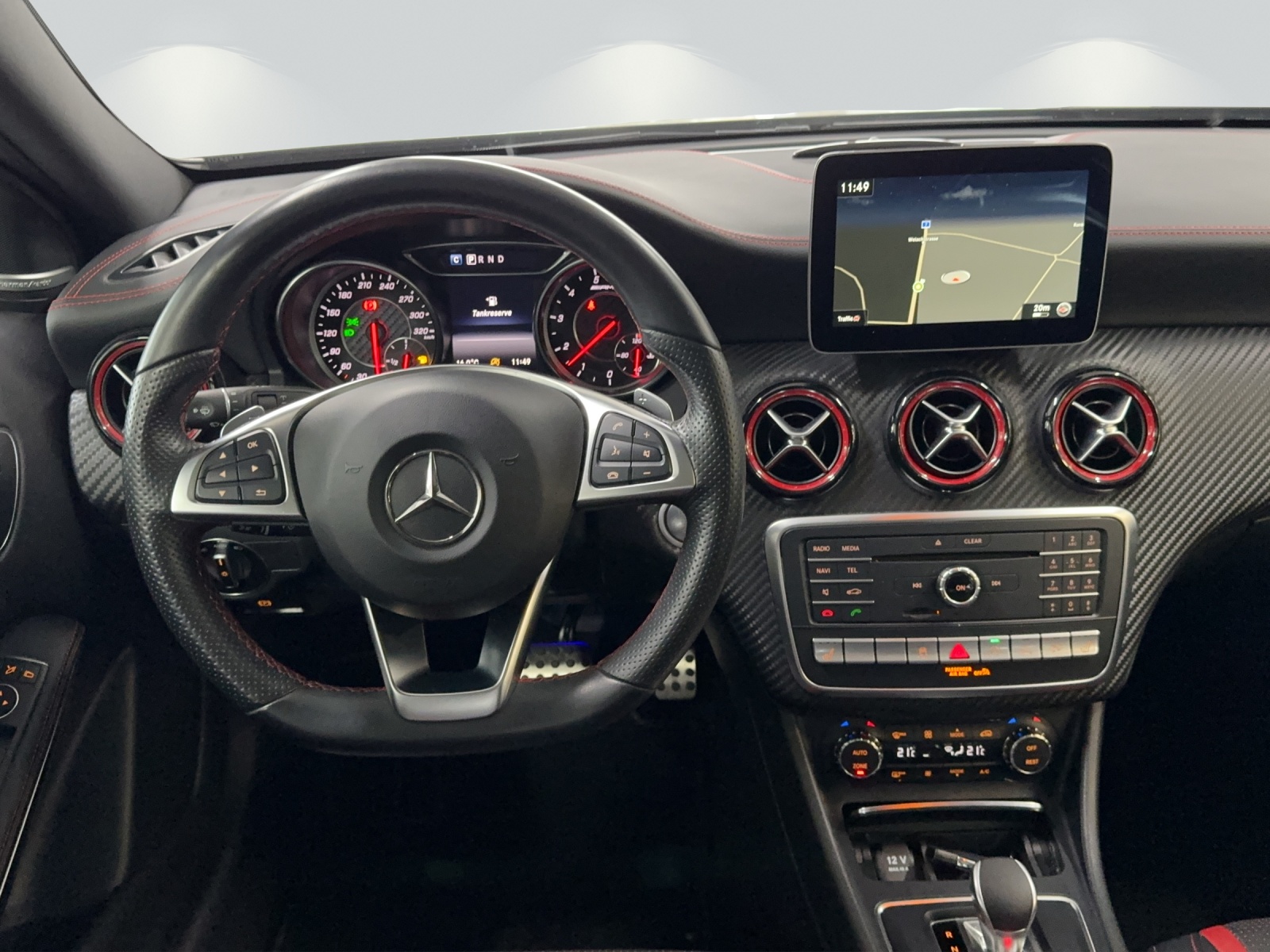 MERCEDES-BENZ A 45 AMG 4Matic Speedshift 7G-DCT-image-7