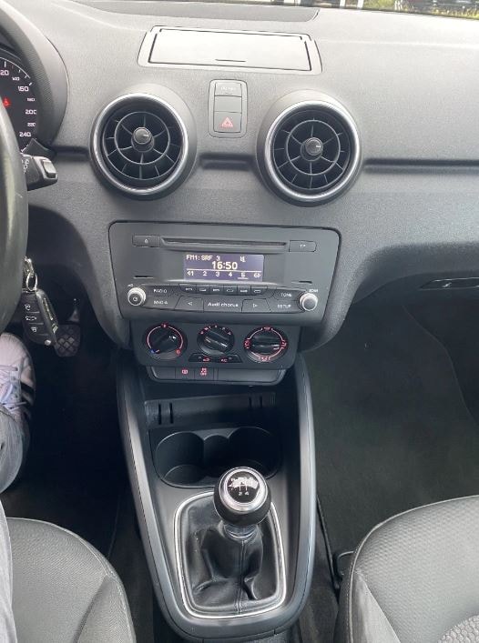 AUDI A1 1.2 TFSI Ambition-image-11
