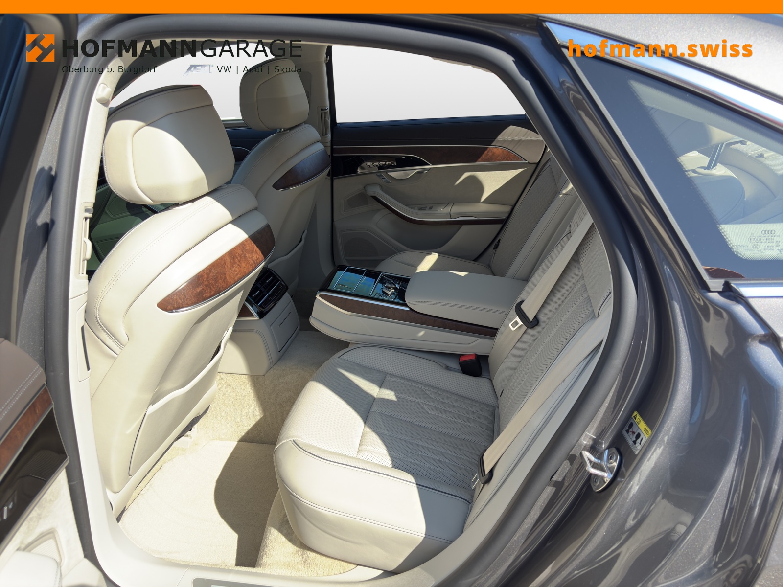 AUDI A8 55 TFSI quattro tiptronic-image-8