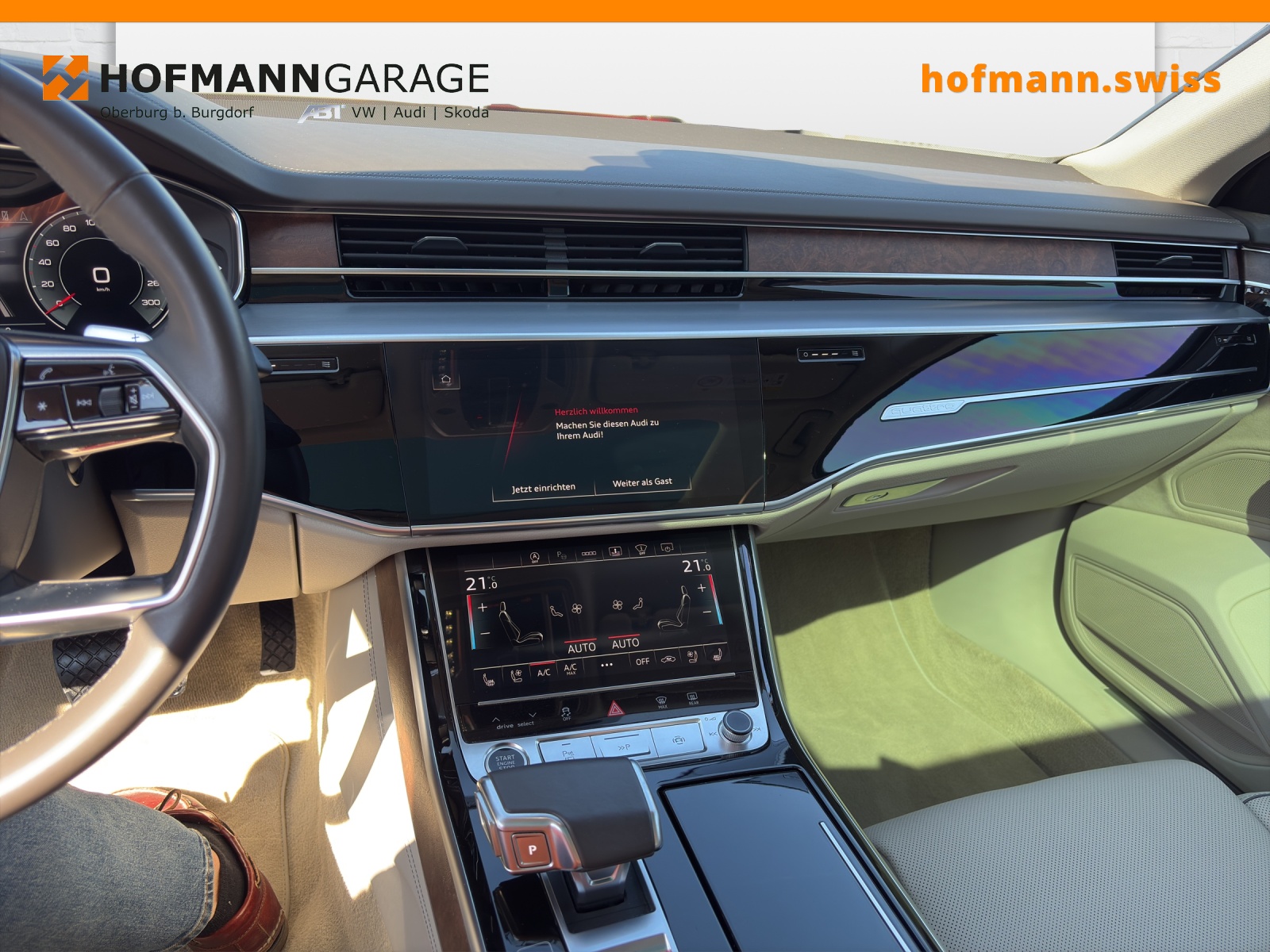 AUDI A8 55 TFSI quattro tiptronic-image-11