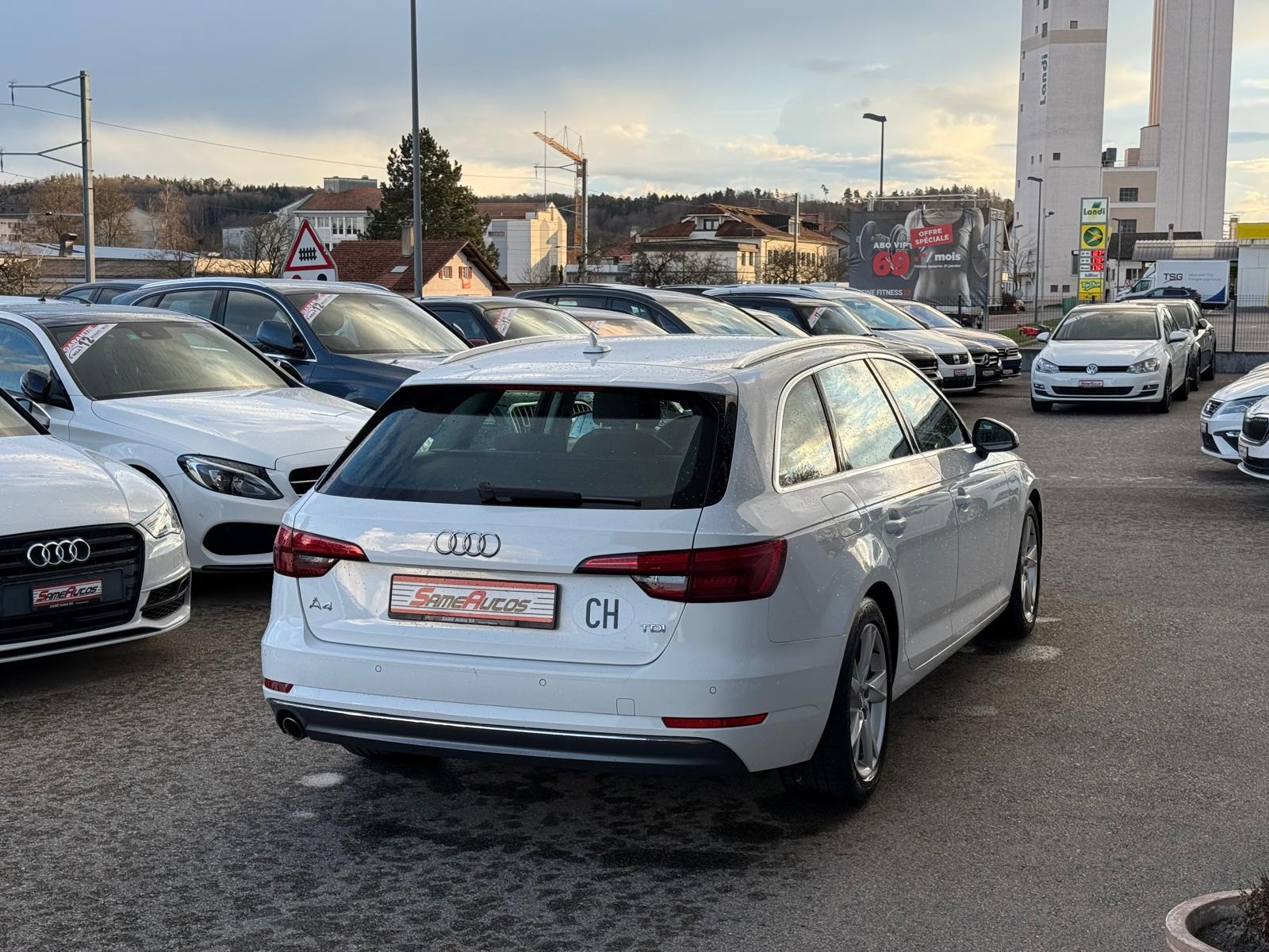 AUDI A4 Avant 2.0 TDI-image-1