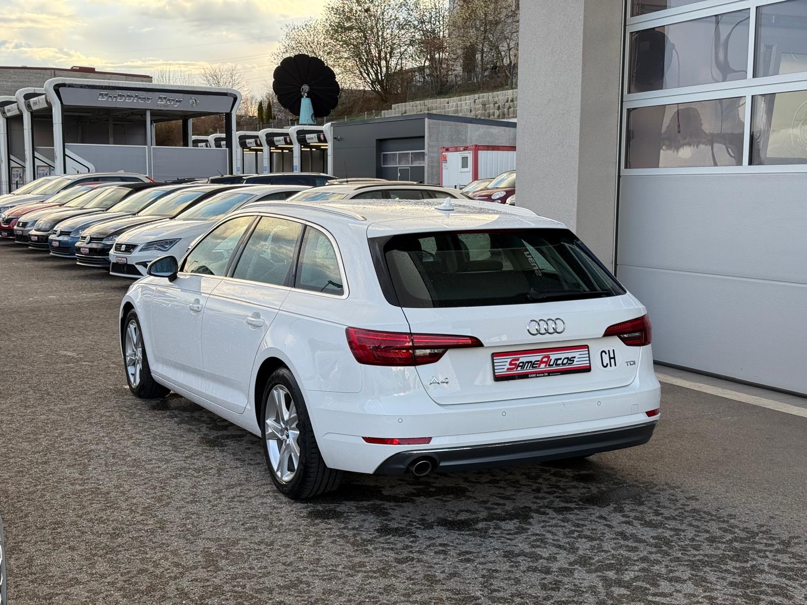 AUDI A4 Avant 2.0 TDI-image-3