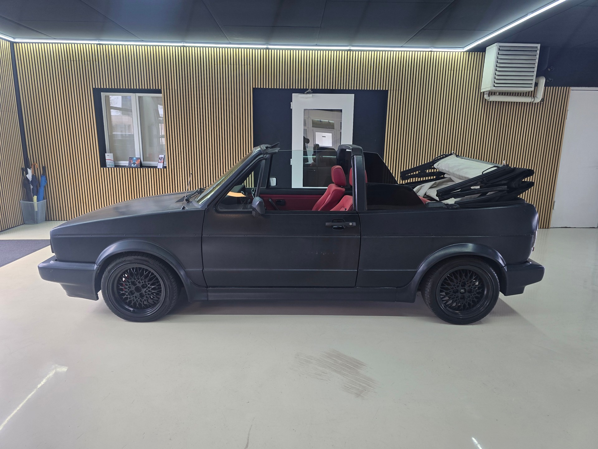 VW Golf Cabriolet 1800 (GL)-image-5