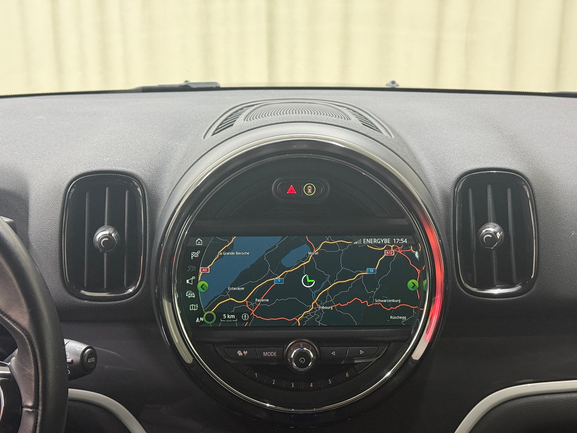 MINI Countryman Cooper SD ALL4 Steptronic-image-9