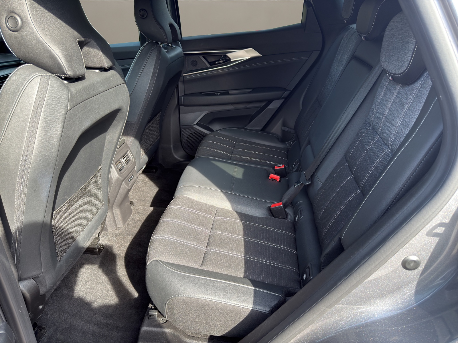 RENAULT Austral 1.2 HEV 200 Iconic A-image-7
