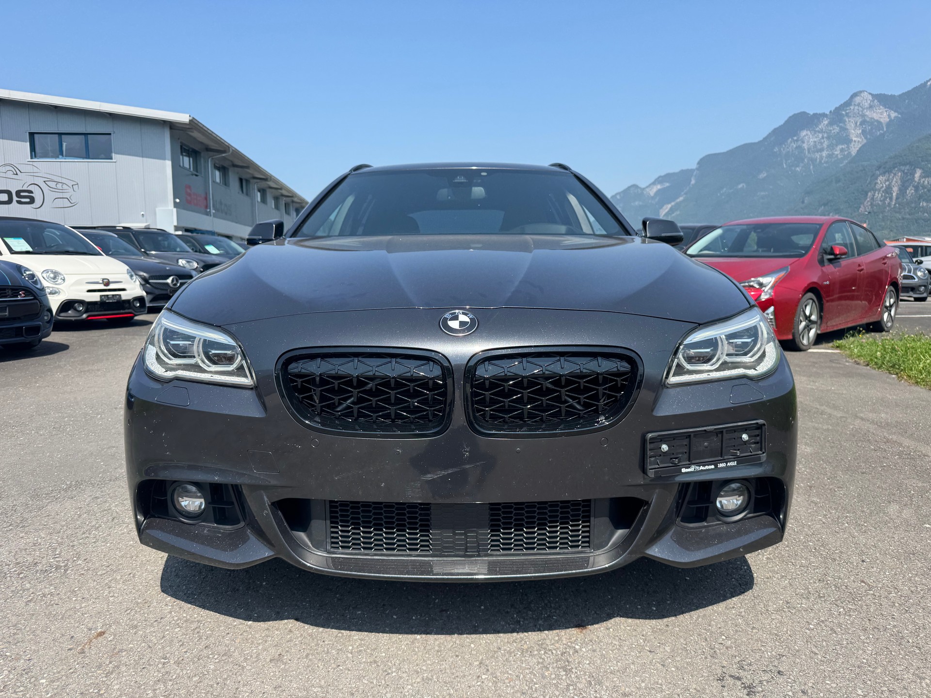 BMW 530d Touring xDrive Steptronic-image-1