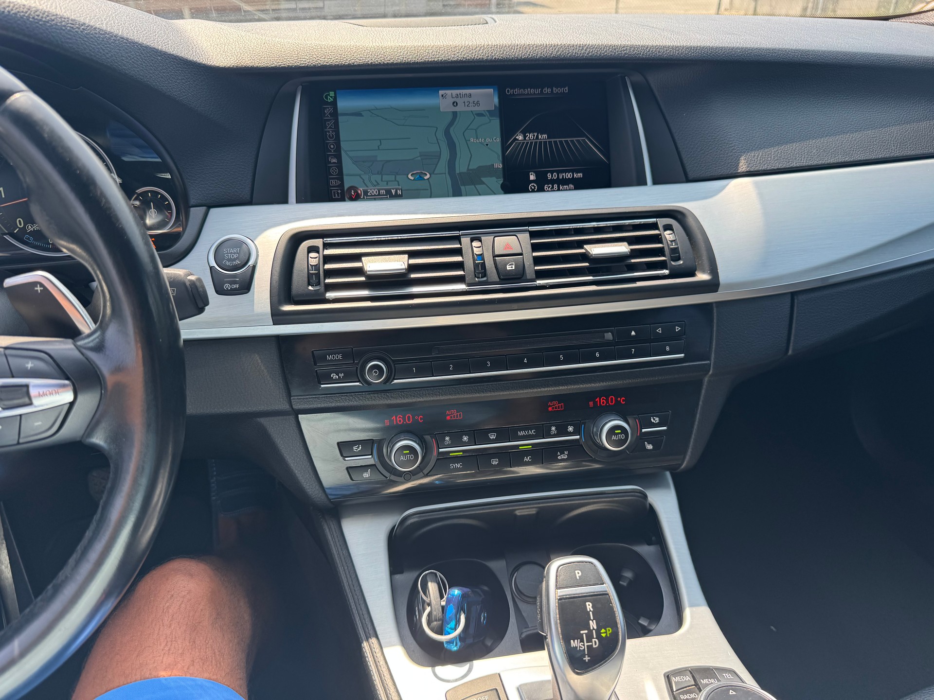BMW 530d Touring xDrive Steptronic-image-13