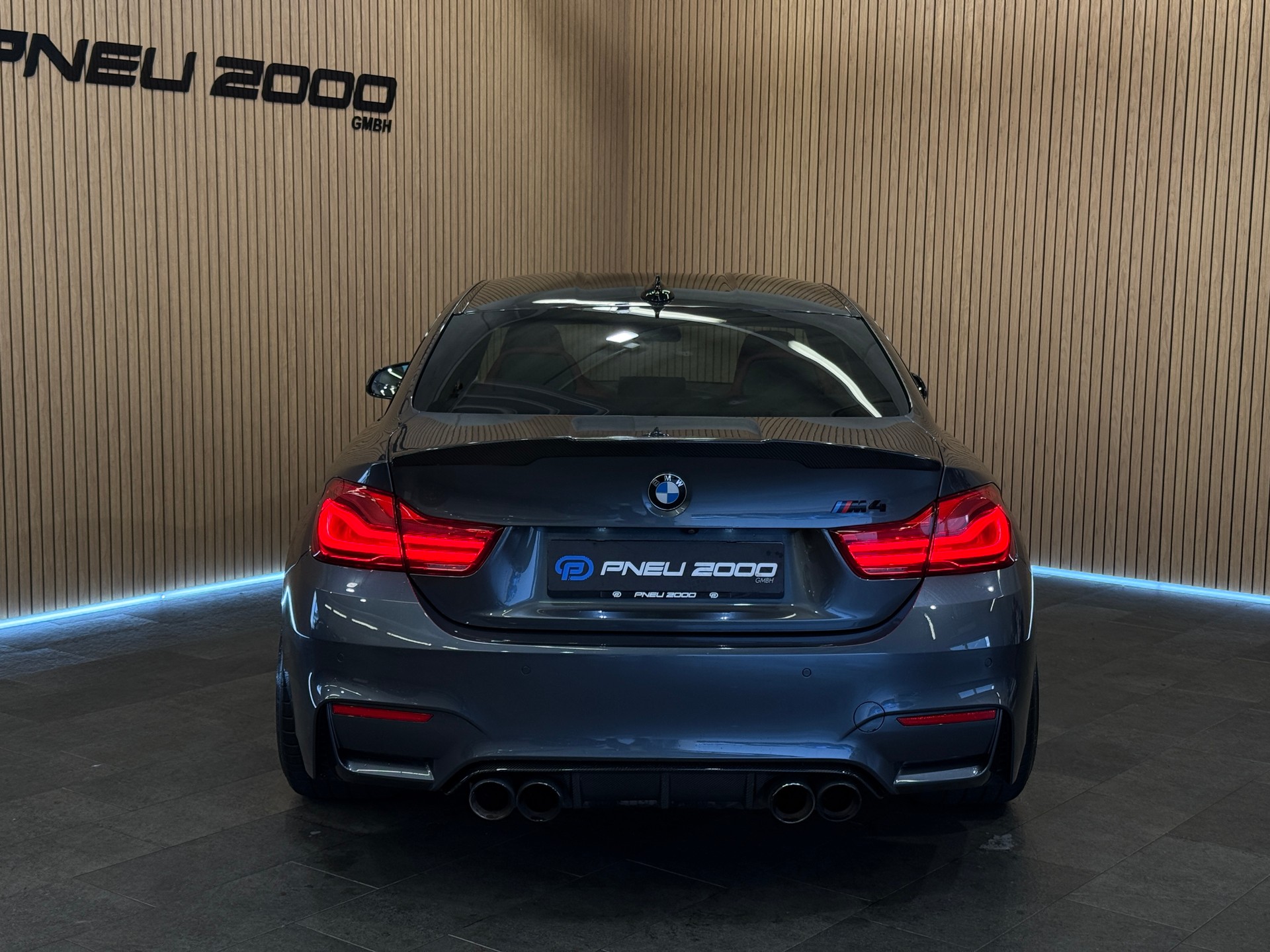 BMW M4 Coupé Competition DKG *AVERSUS 20"*-image-5