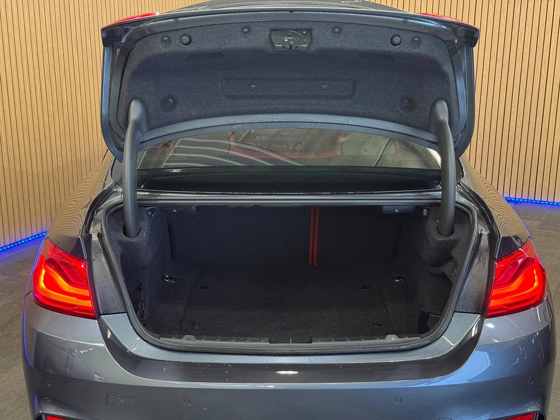 BMW M4 Coupé Competition DKG *NO OPF"*-image-13