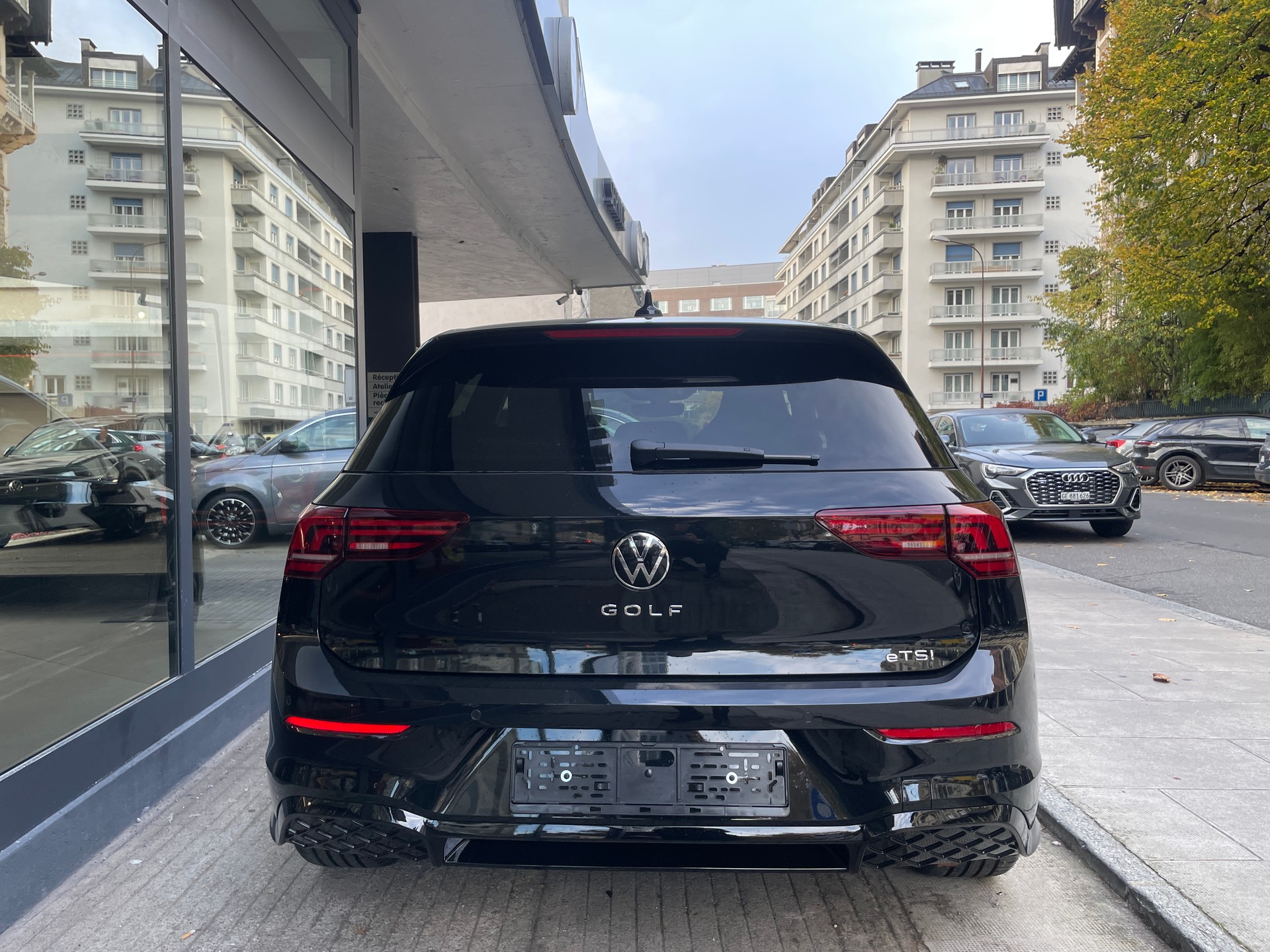 VW Golf 1.5 e TSI R-Line DSG-image-4