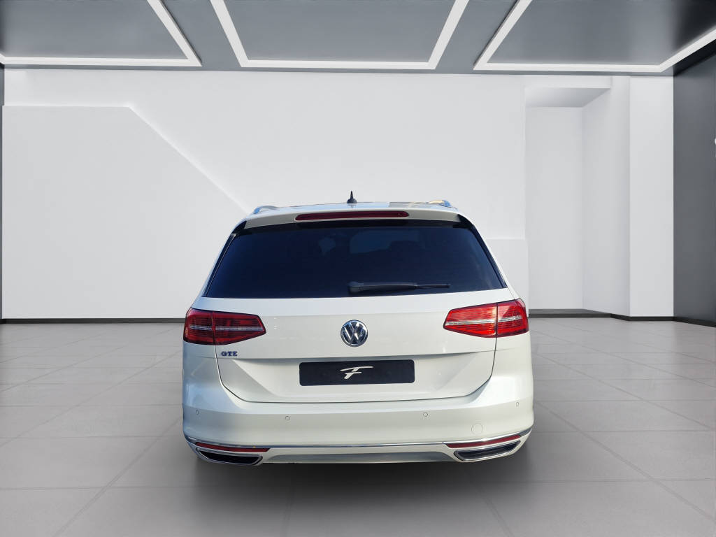 VW Passat Variant 1.4 TSI Plug-In-Hybrid GTE DSG-image-3