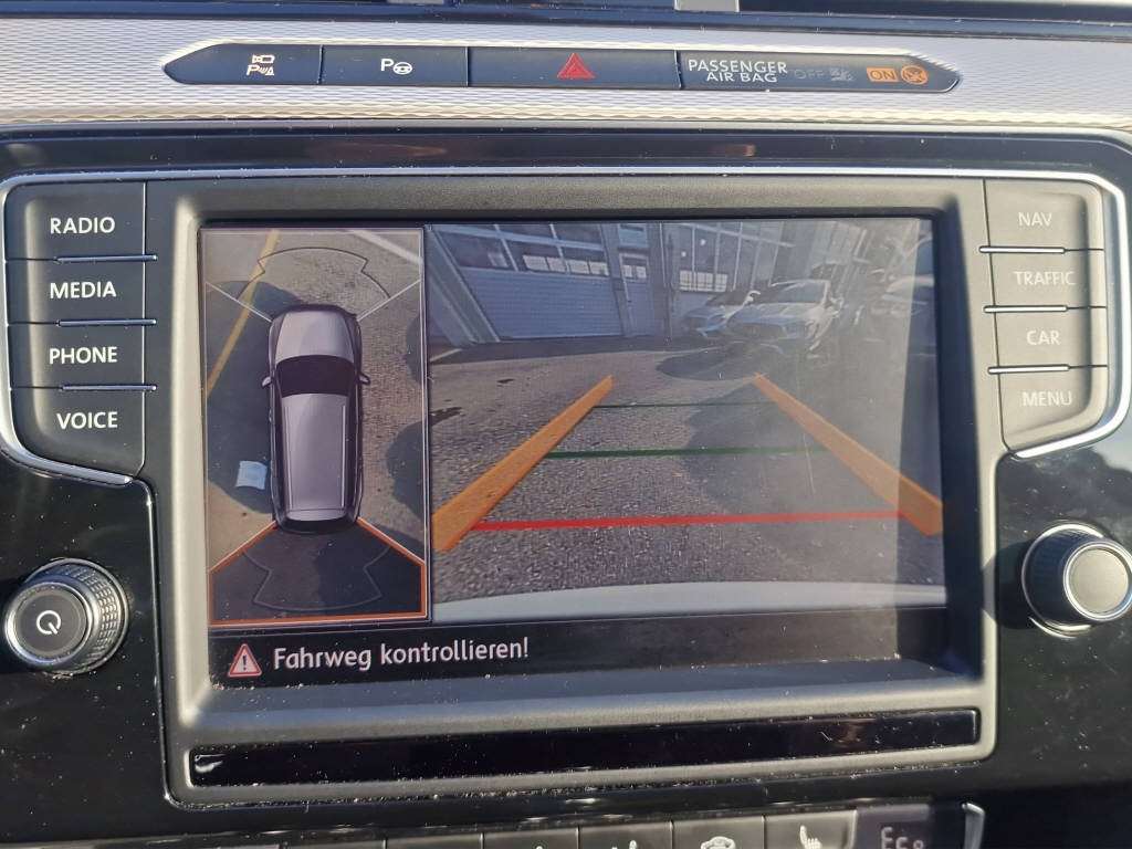 VW Passat Variant 1.4 TSI Plug-In-Hybrid GTE DSG-image-12